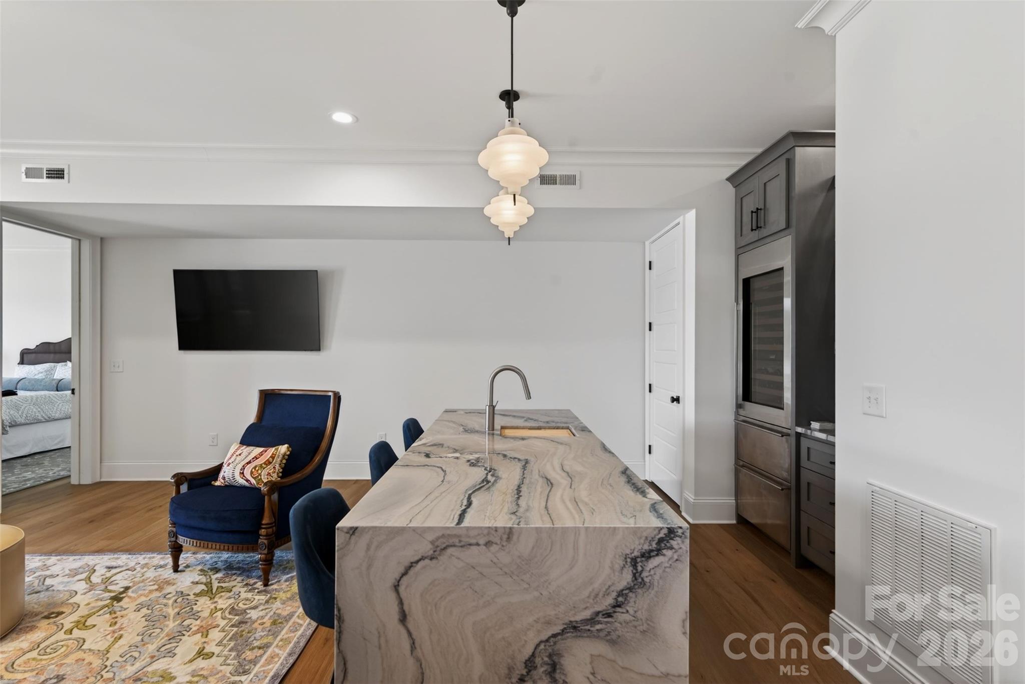 3252 Ashwood Park Drive #288 — Belmont