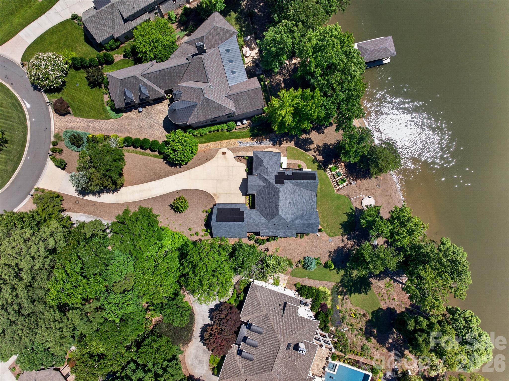 3252 Ashwood Park Drive #288 — Belmont