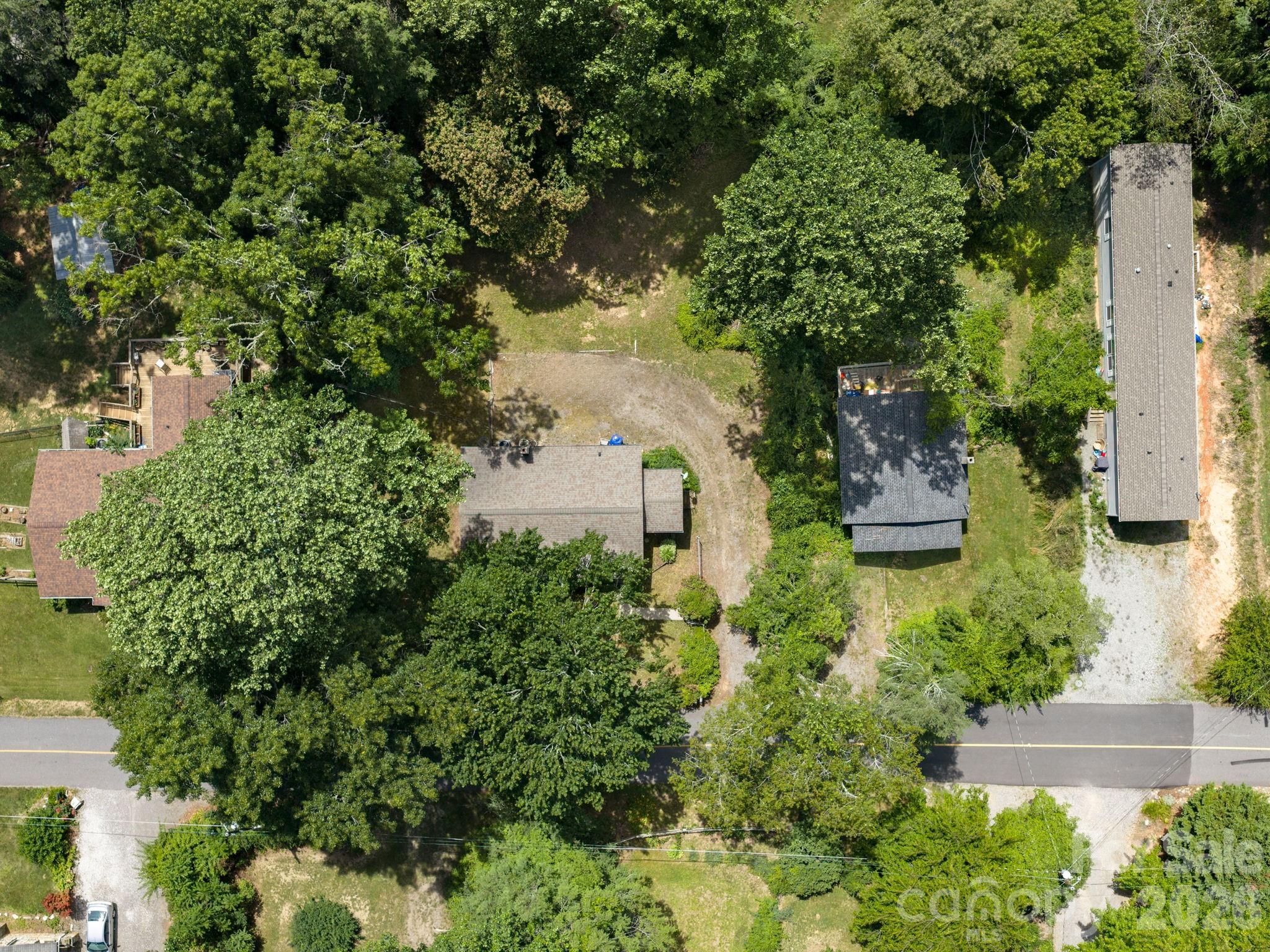 807 N Cherokee Avenue — Black Mountain