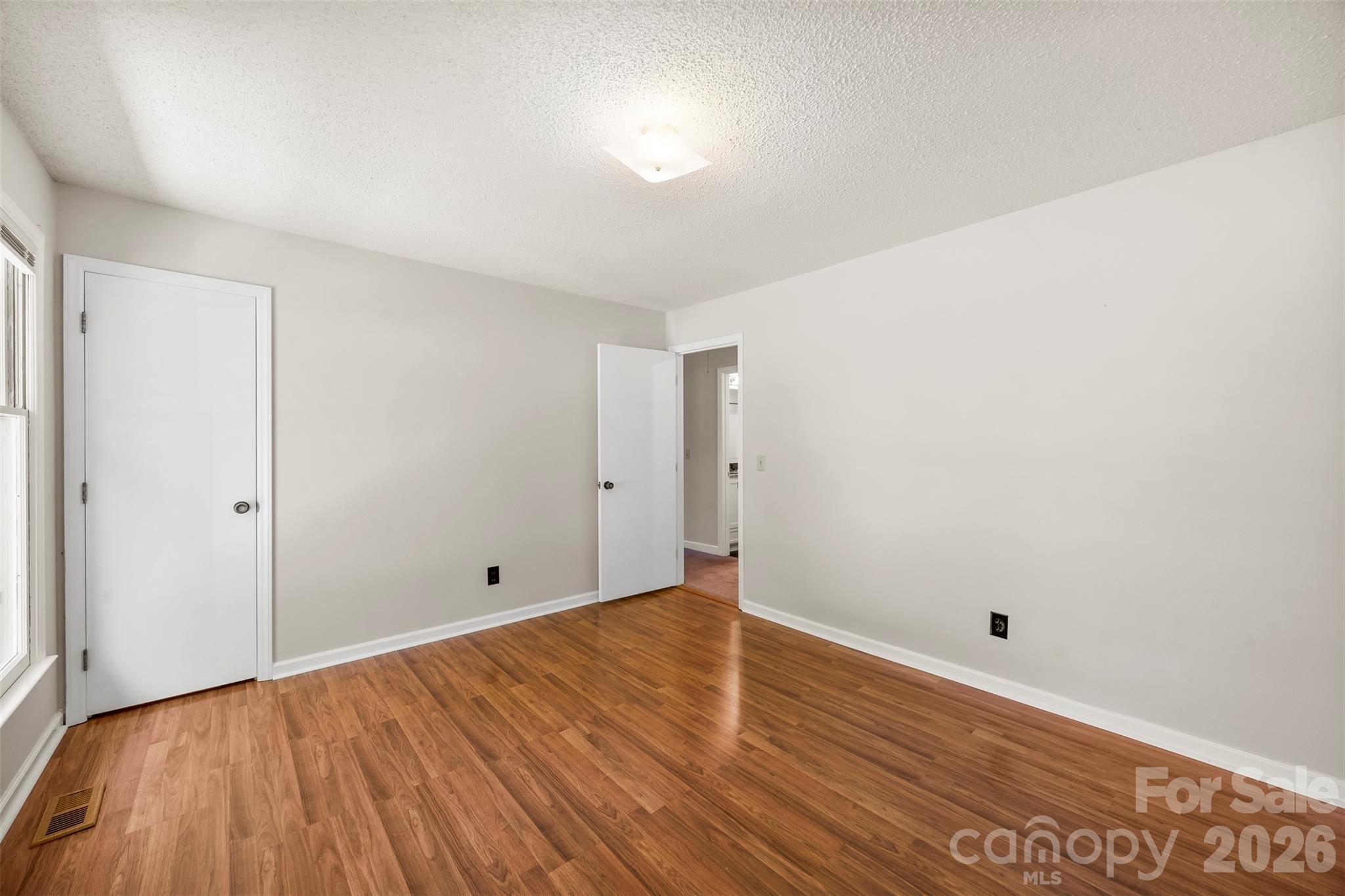 2410 Sandlewood Drive — Gastonia