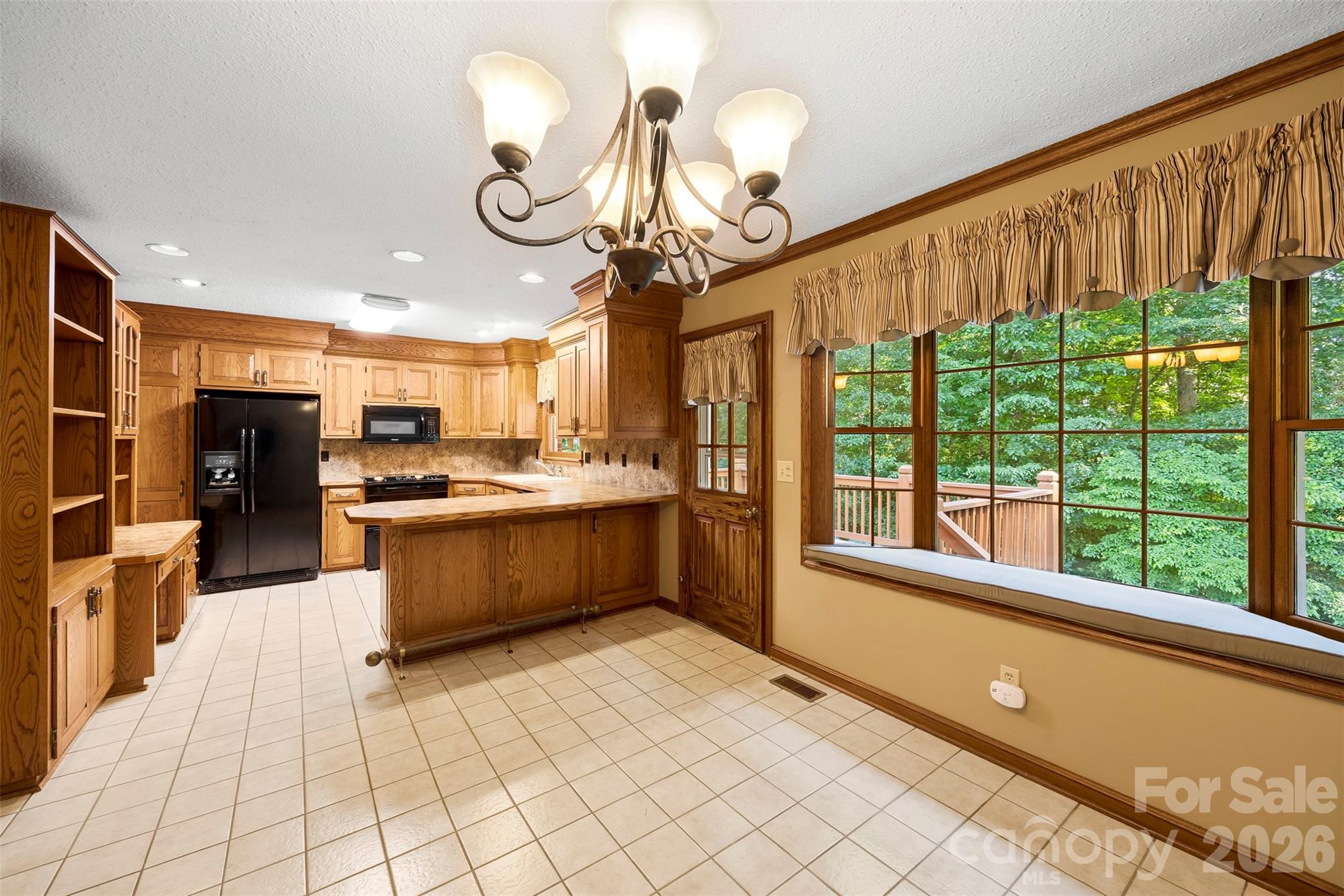 2410 Sandlewood Drive — Gastonia
