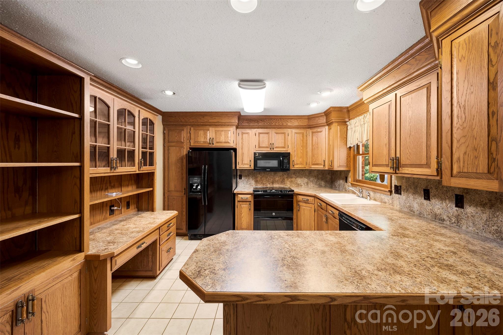 2410 Sandlewood Drive — Gastonia