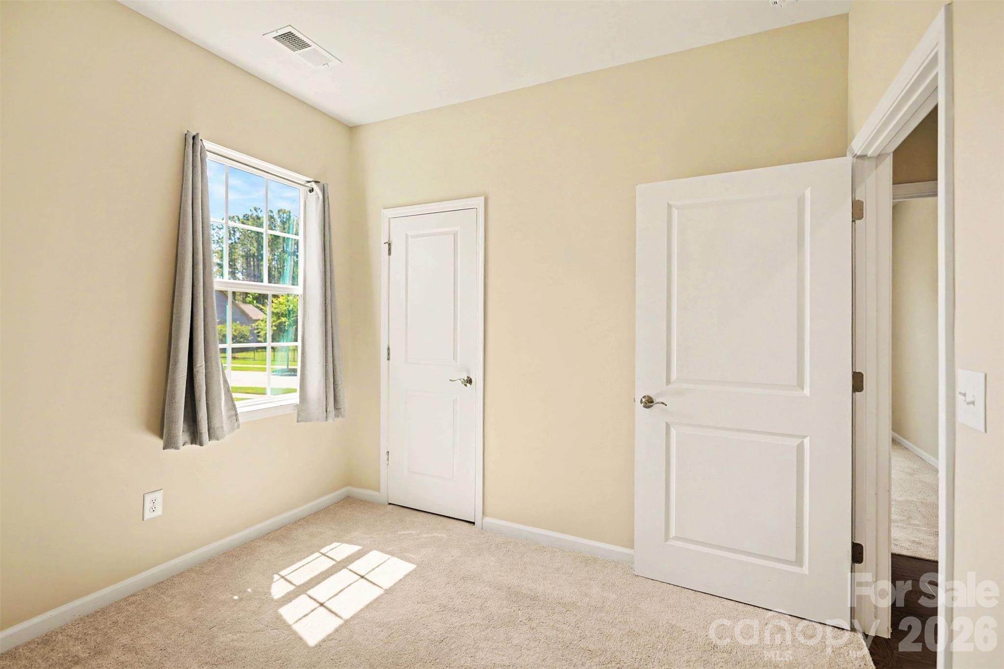 5019 Chegall Crossing Way — Mount Holly