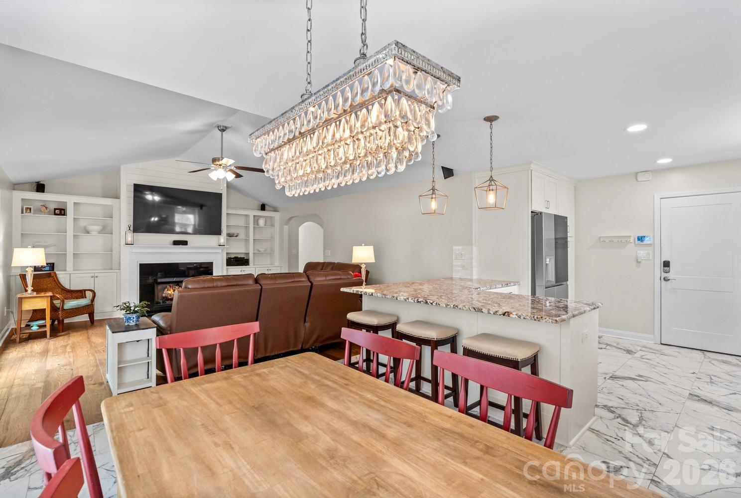 596 Maple Ridge Circle — Salisbury
