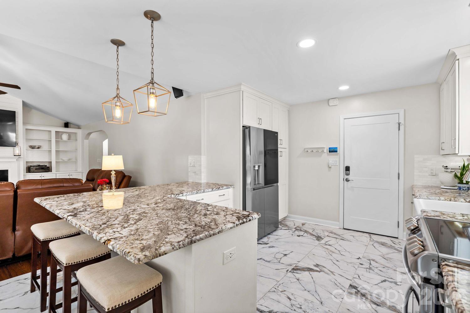 596 Maple Ridge Circle — Salisbury