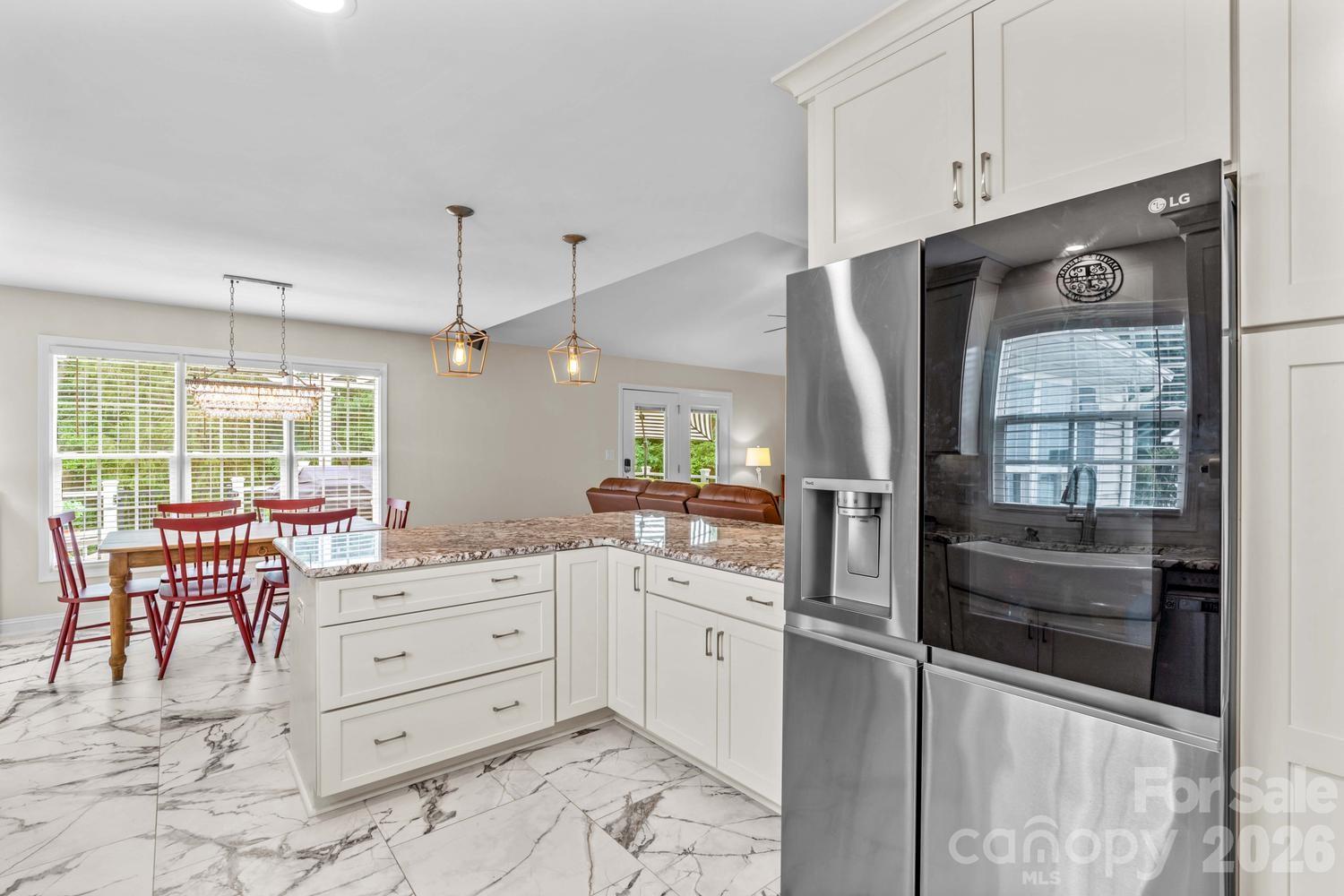 596 Maple Ridge Circle — Salisbury
