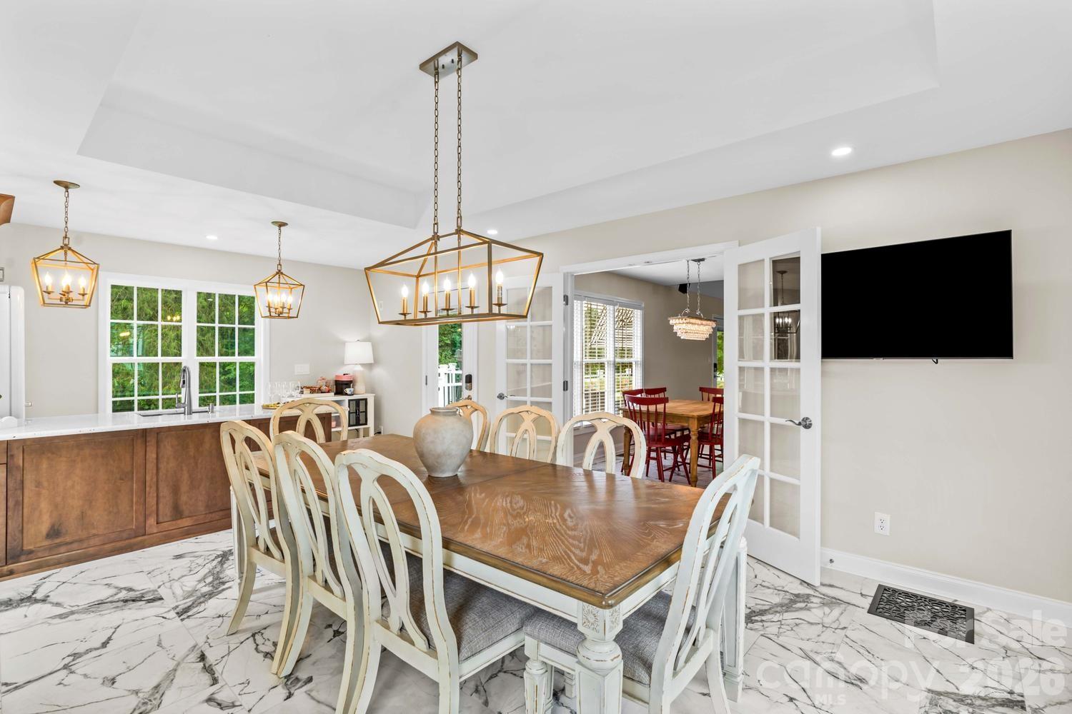 596 Maple Ridge Circle — Salisbury
