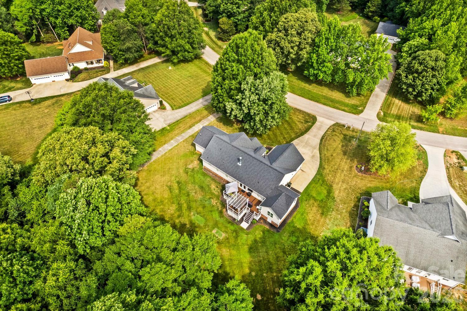 596 Maple Ridge Circle — Salisbury
