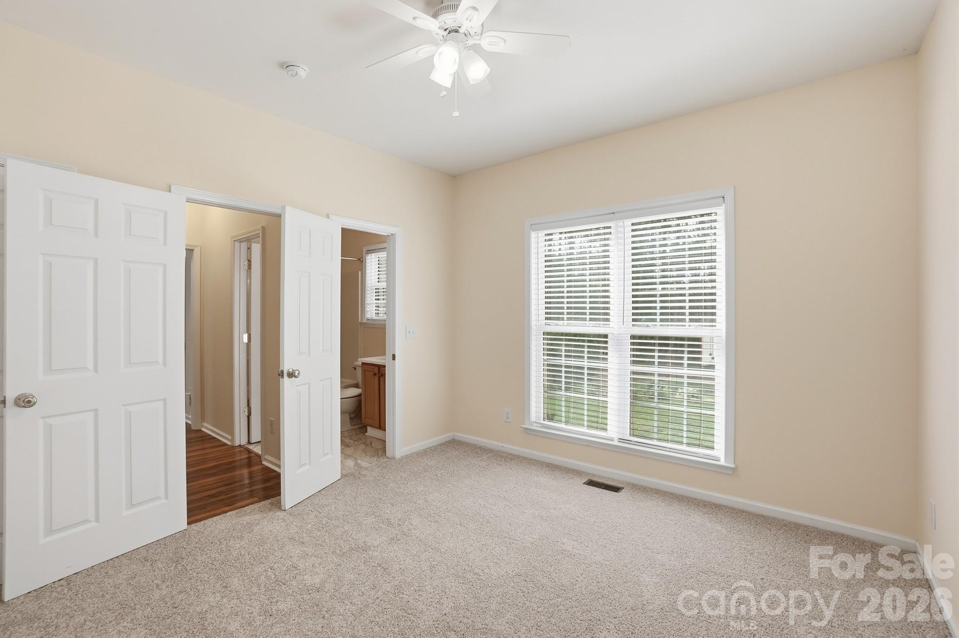 2940 Shady Reach Lane — Charlotte