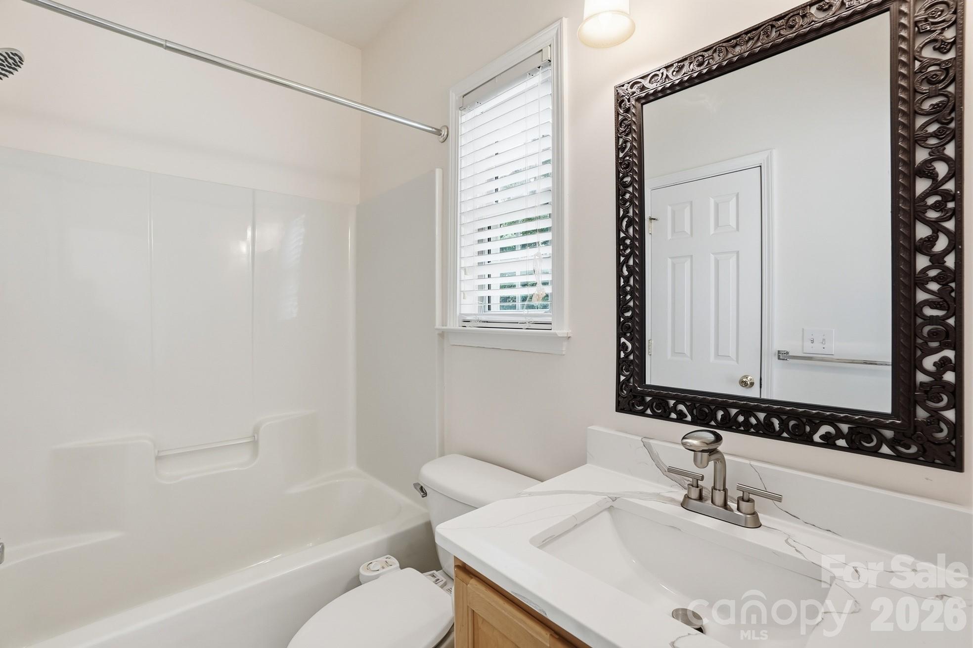 2940 Shady Reach Lane — Charlotte