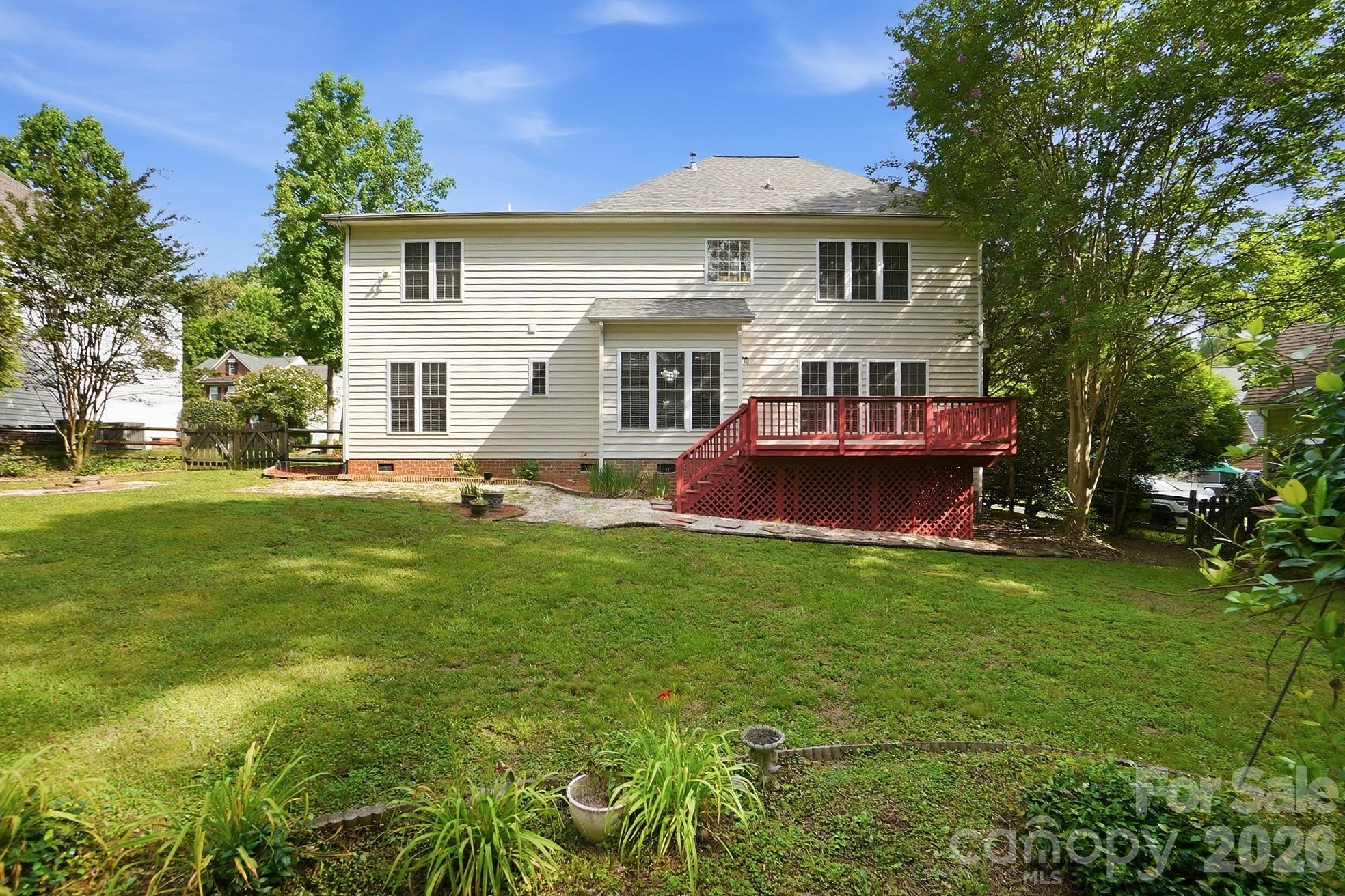 2940 Shady Reach Lane — Charlotte