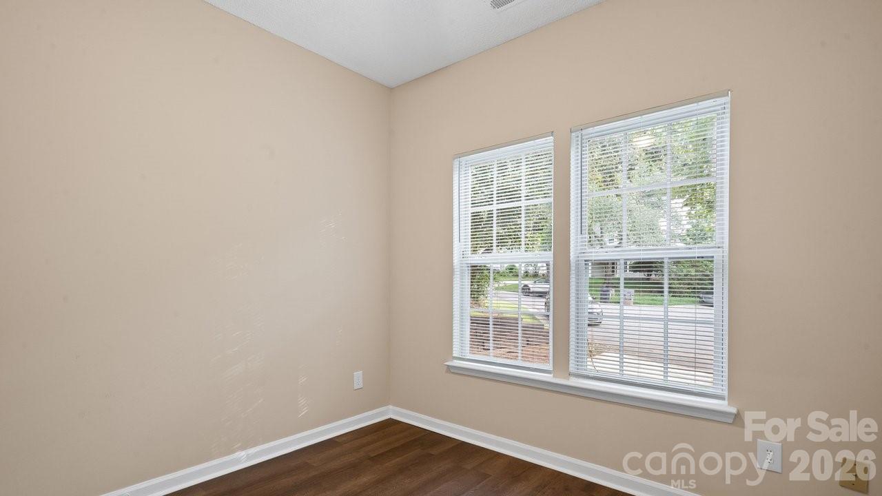 5322 Chinemist Court — Charlotte