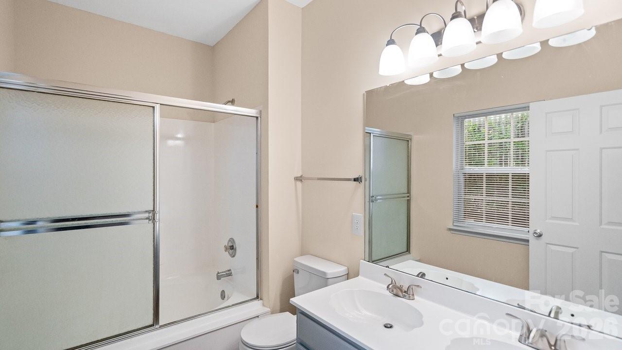 5322 Chinemist Court — Charlotte