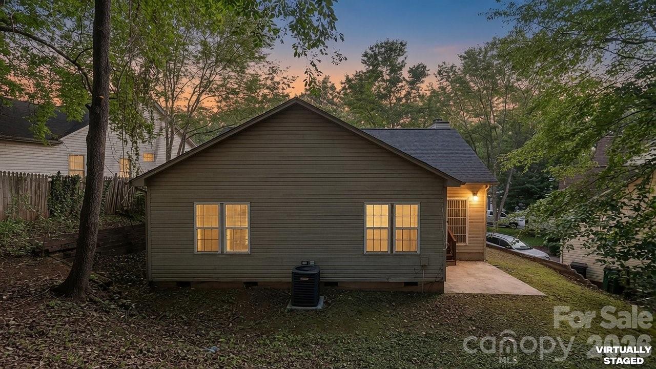 5322 Chinemist Court — Charlotte