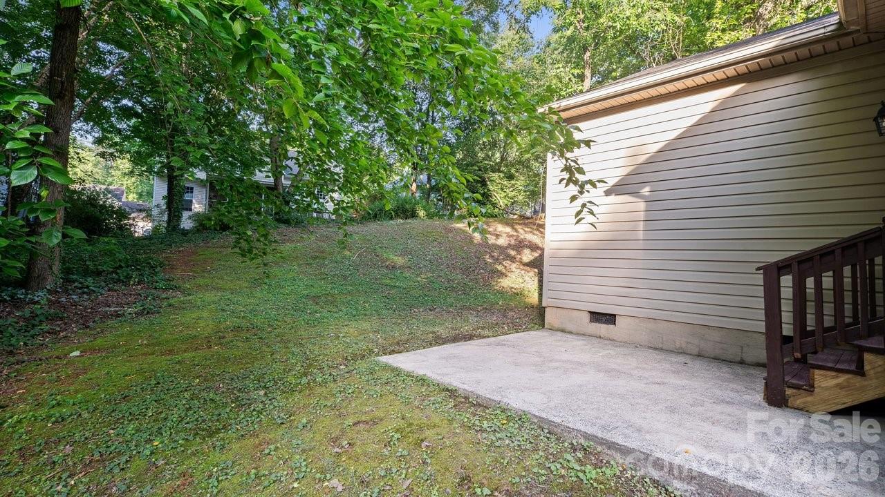 5322 Chinemist Court — Charlotte