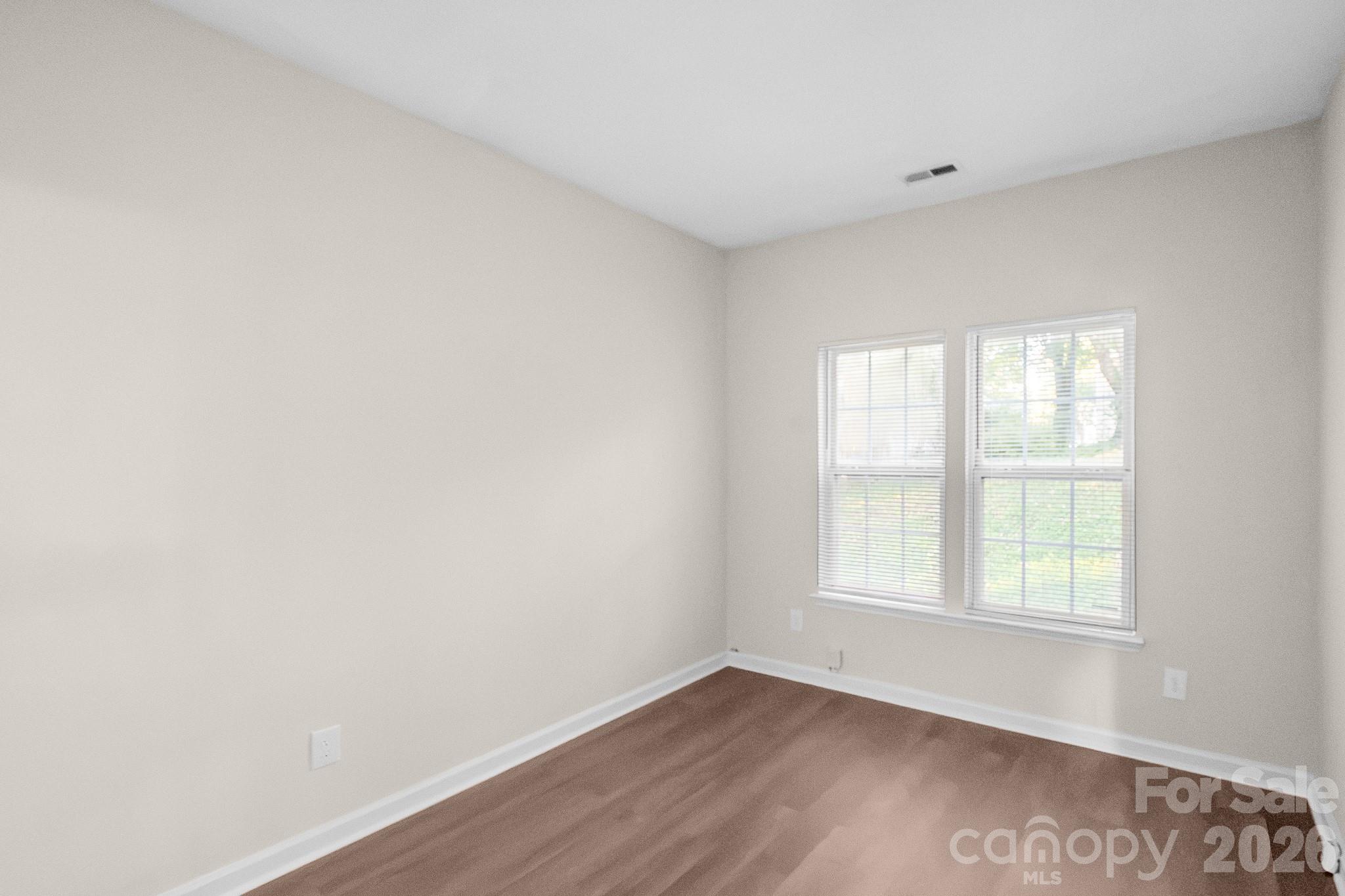 5322 Chinemist Court — Charlotte