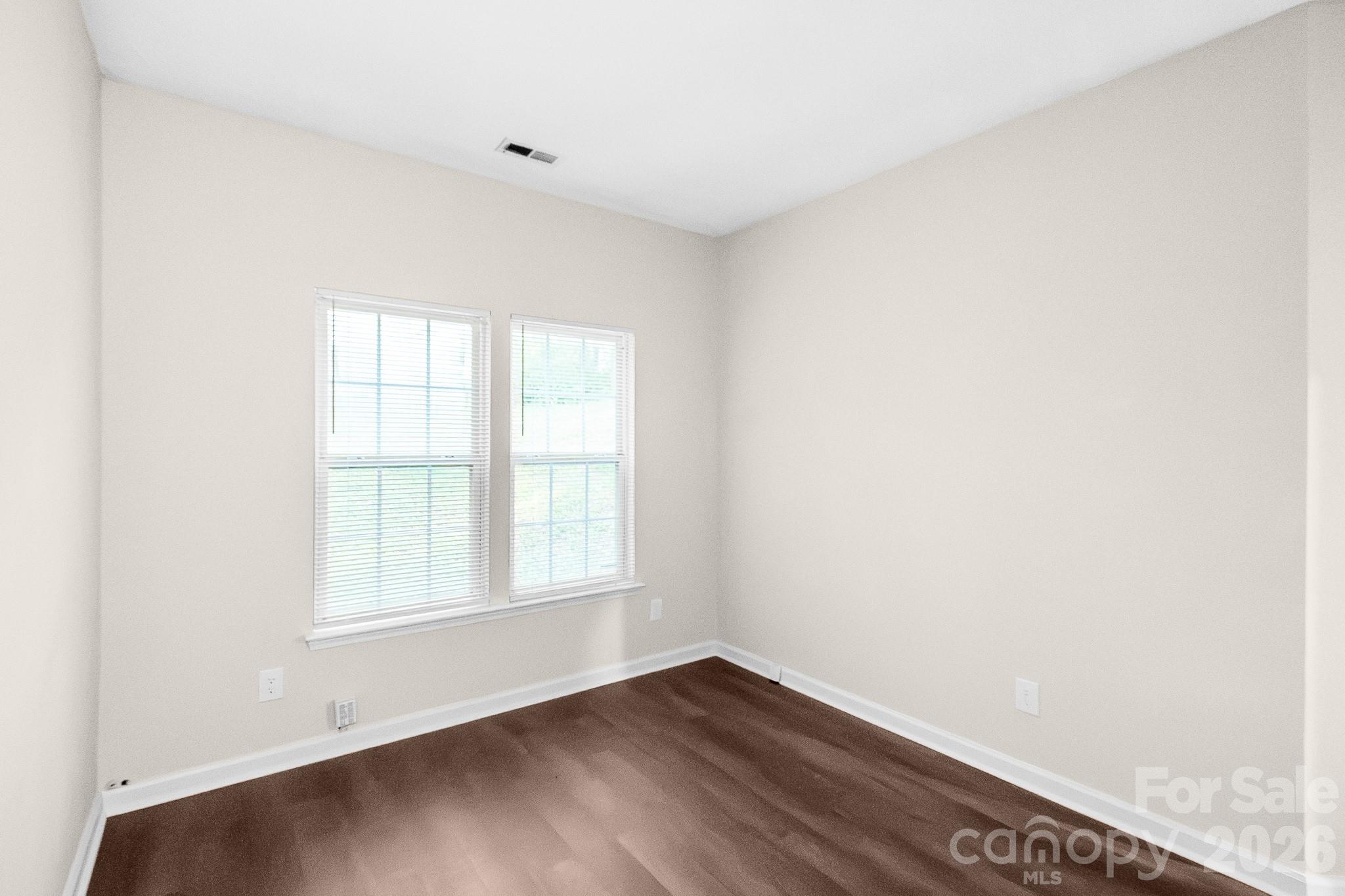5322 Chinemist Court — Charlotte