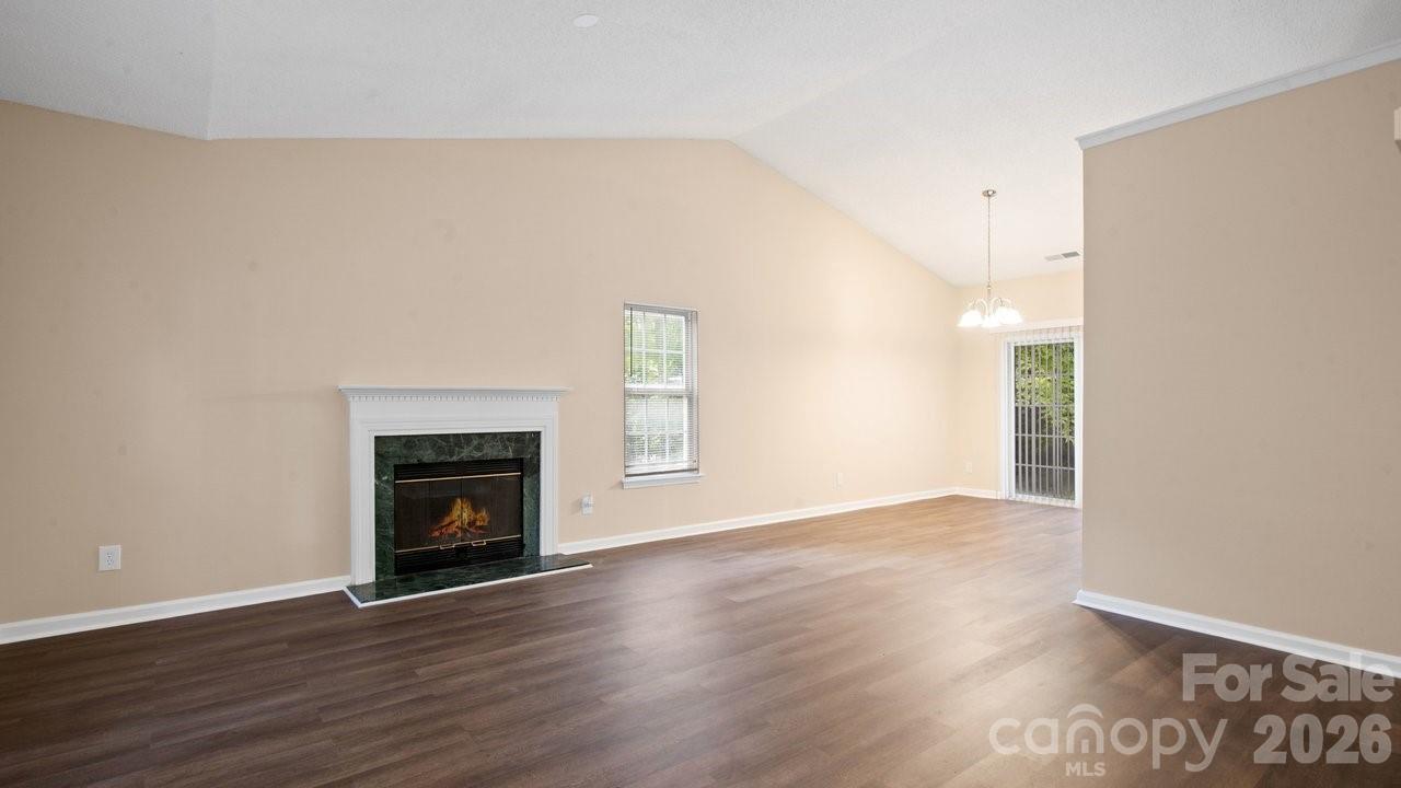 5322 Chinemist Court — Charlotte