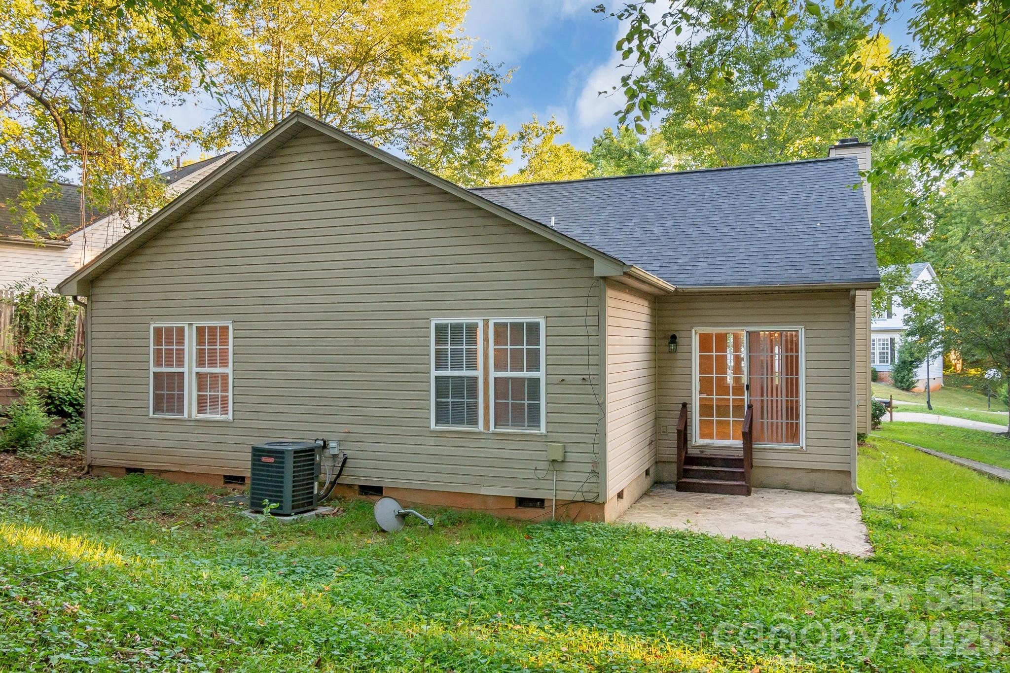 5322 Chinemist Court — Charlotte