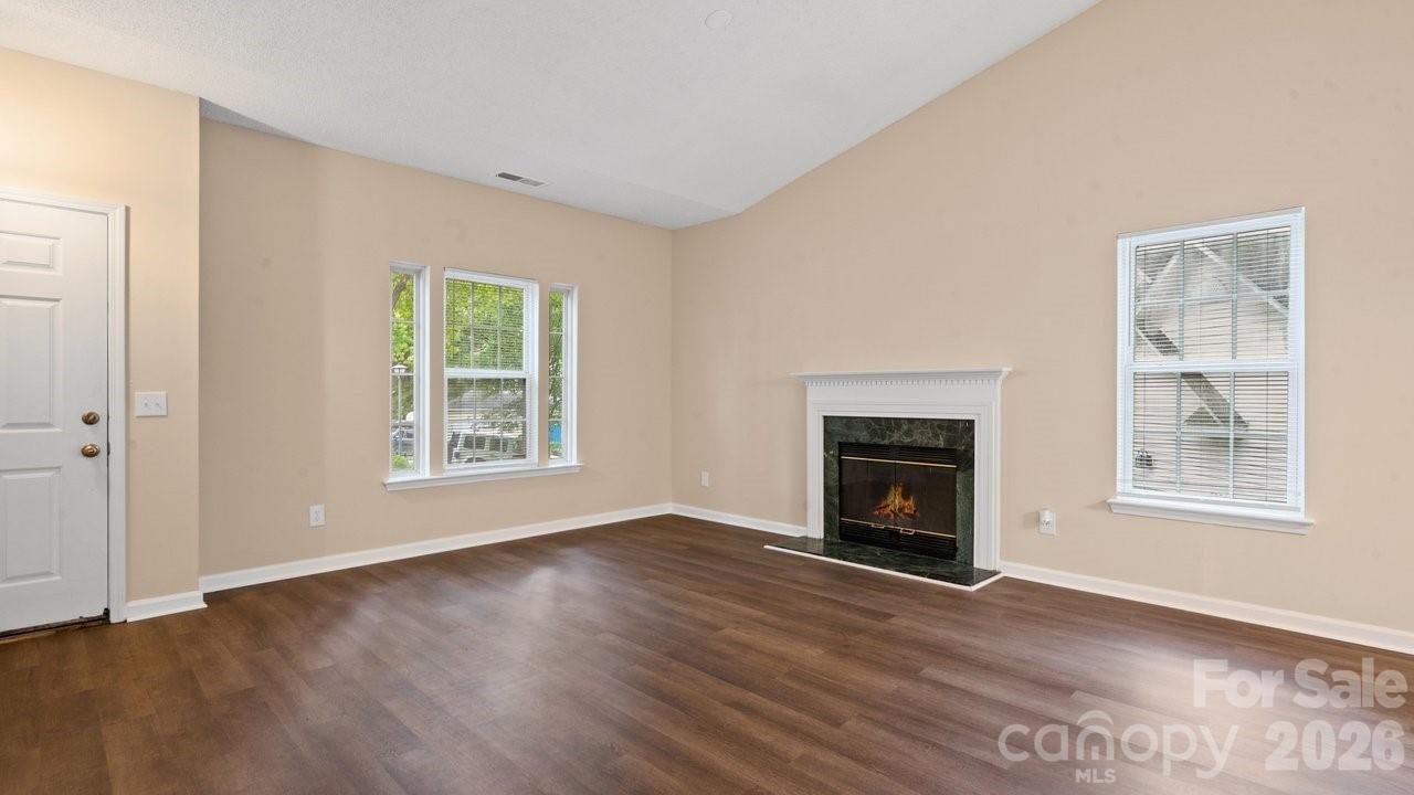 5322 Chinemist Court — Charlotte