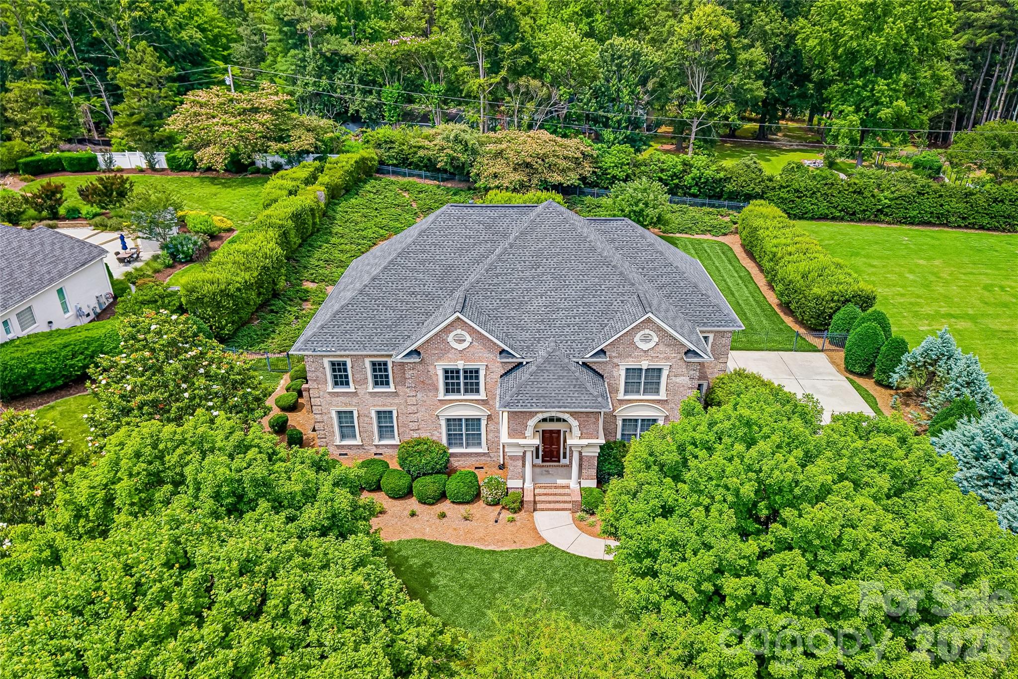4305 Mourning Dove Drive — Matthews