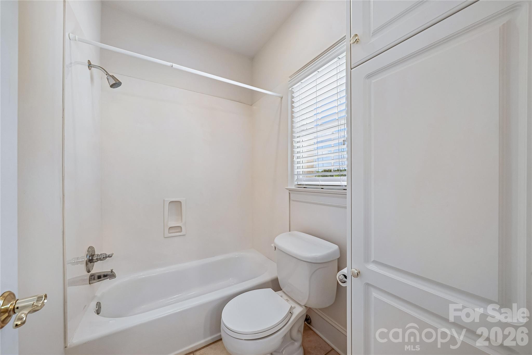4305 Mourning Dove Drive — Matthews