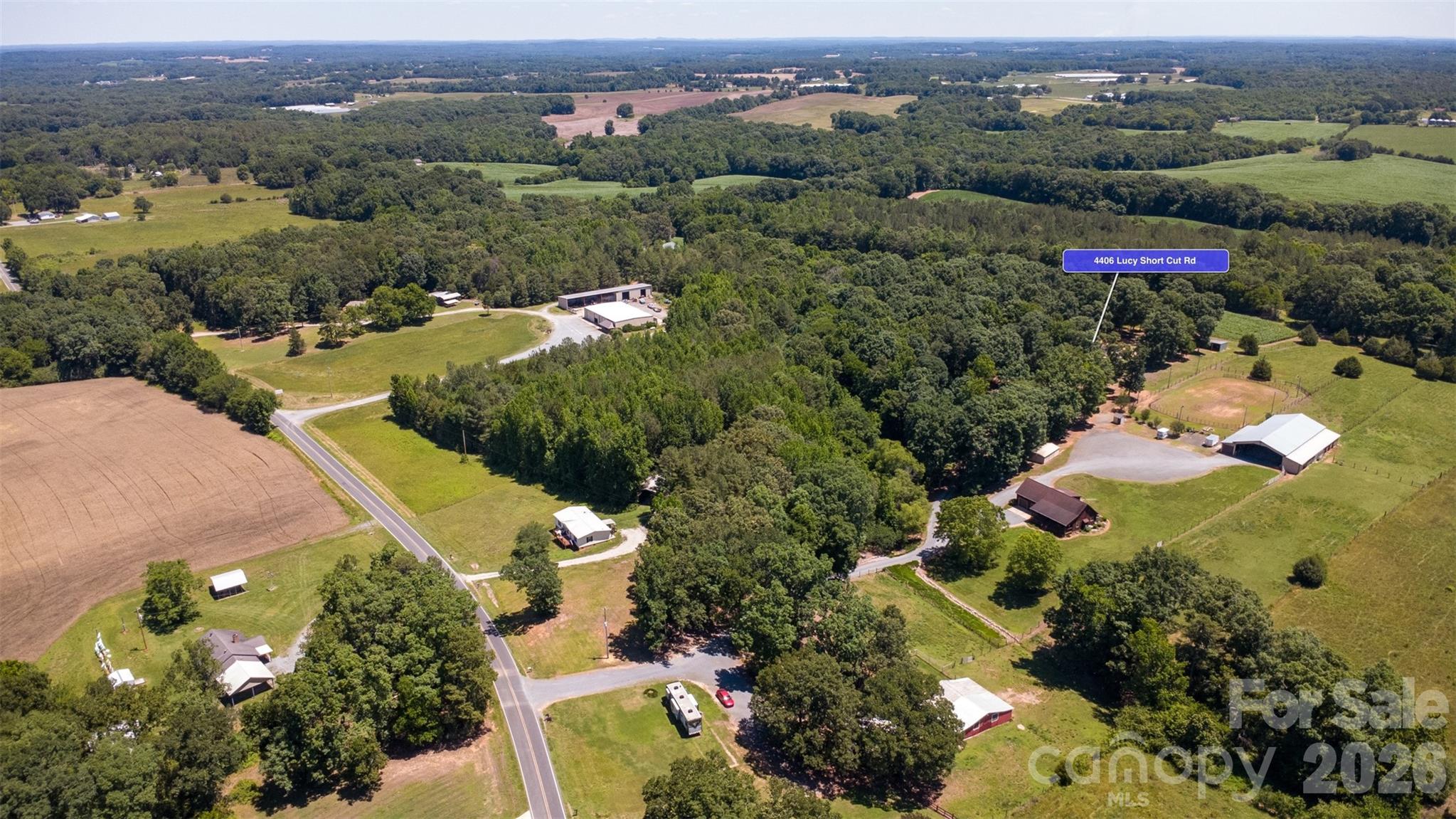 4406 Lucy Short Cut Road — Marshville