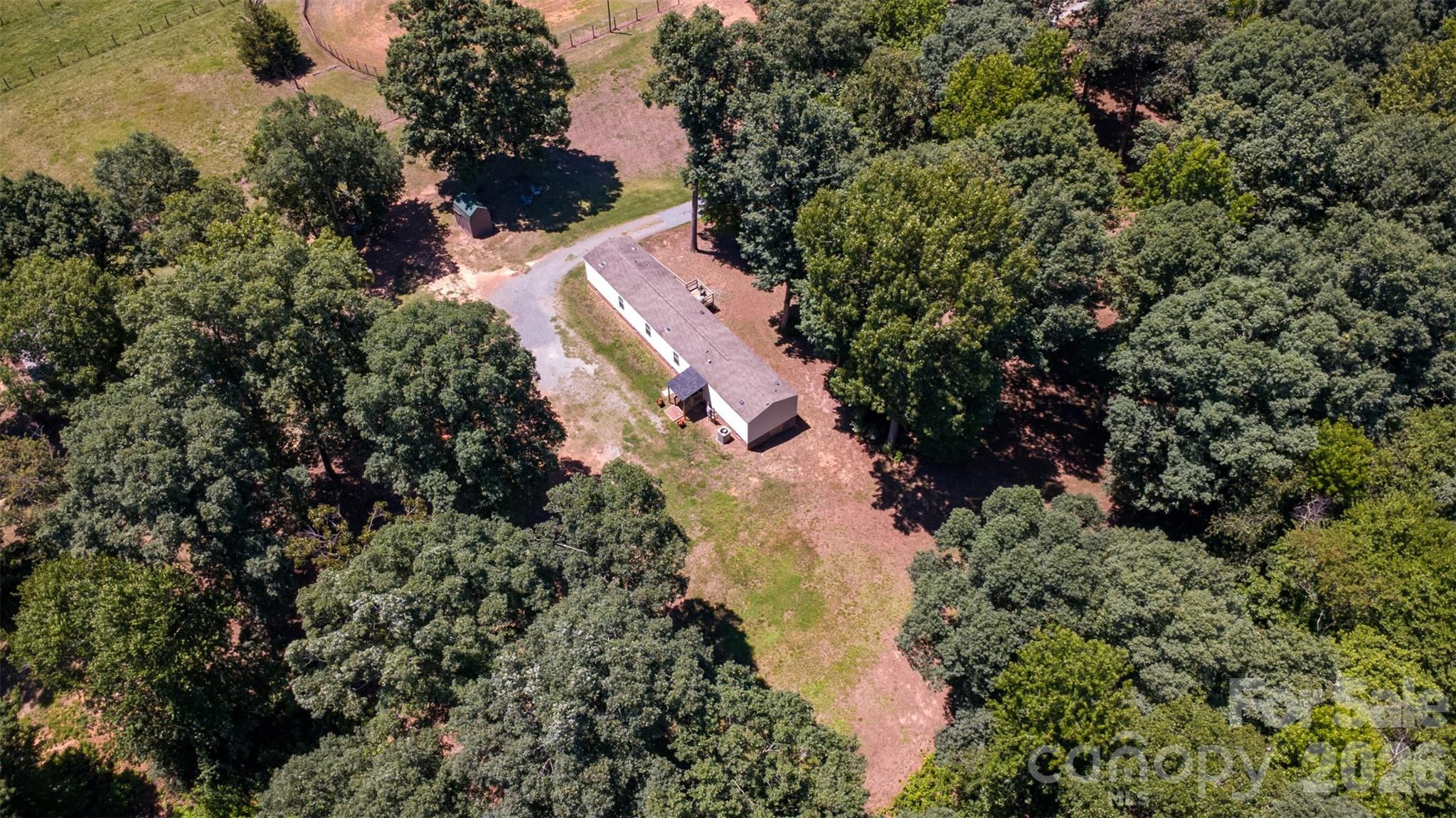 4406 Lucy Short Cut Road — Marshville