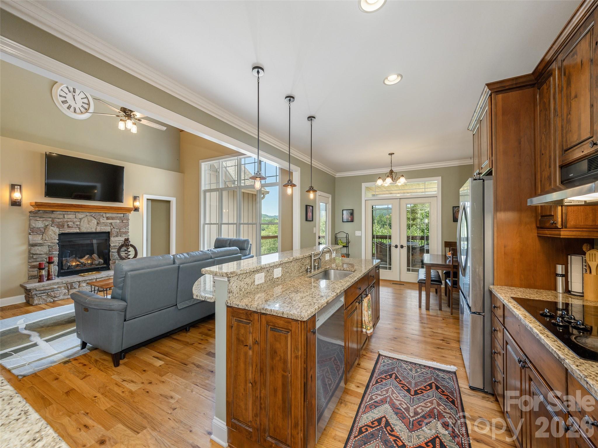 167 Tatham Road — Hendersonville