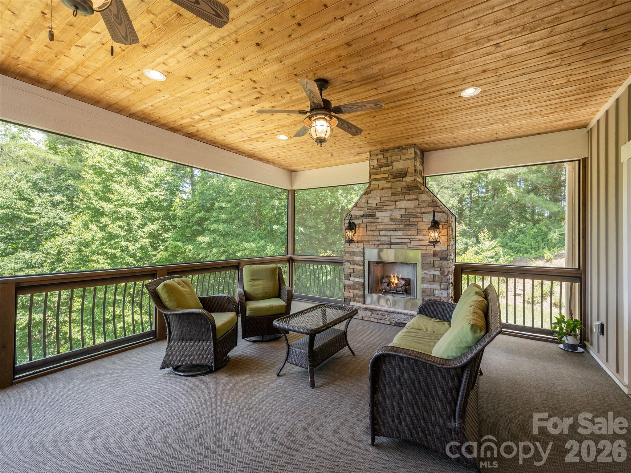 167 Tatham Road — Hendersonville