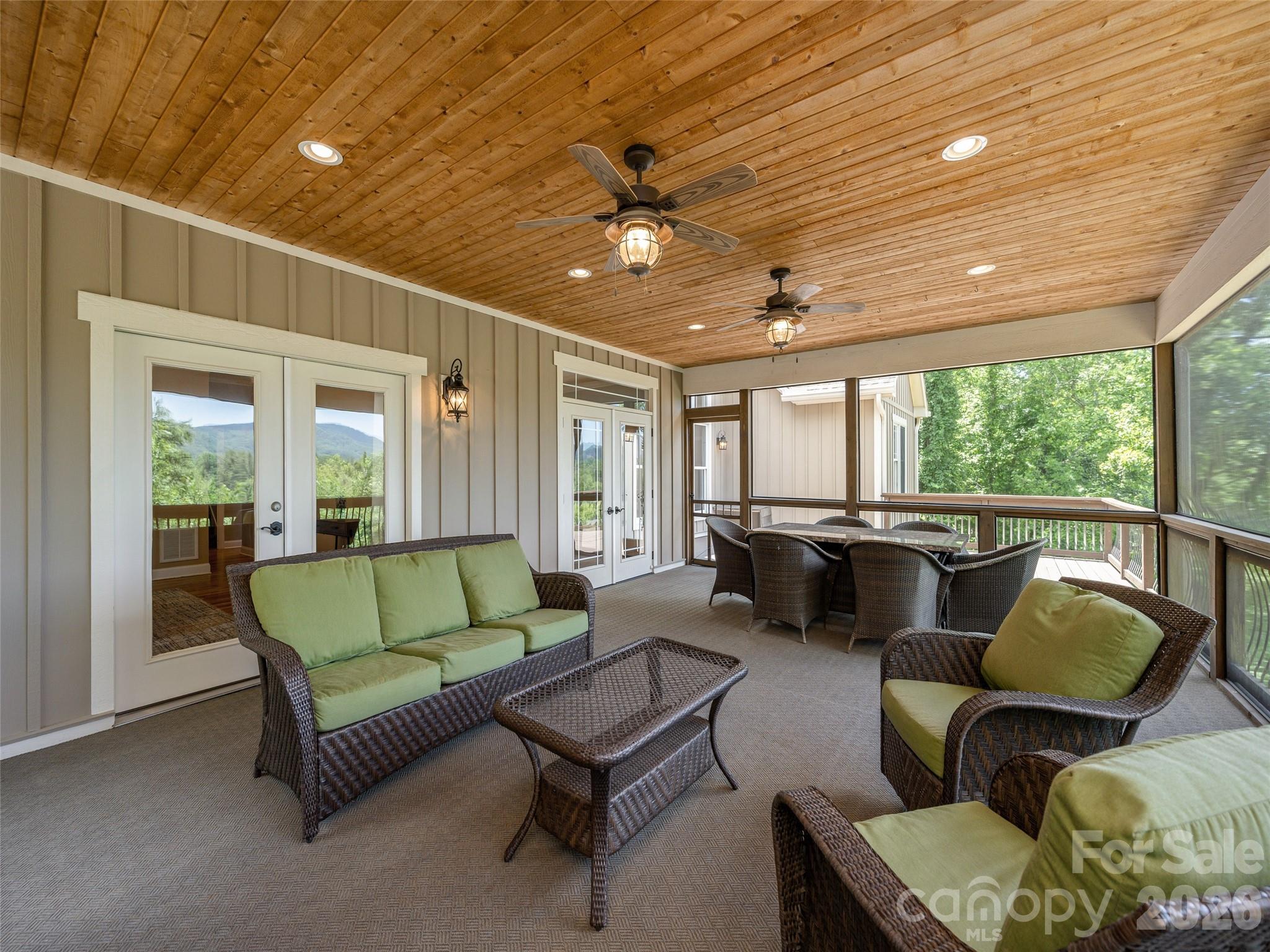 167 Tatham Road — Hendersonville