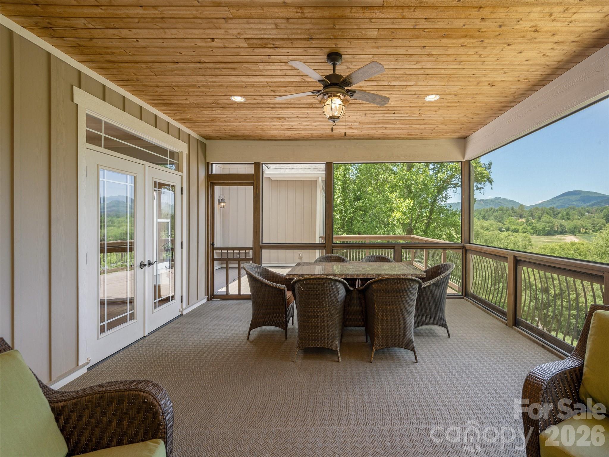 167 Tatham Road — Hendersonville