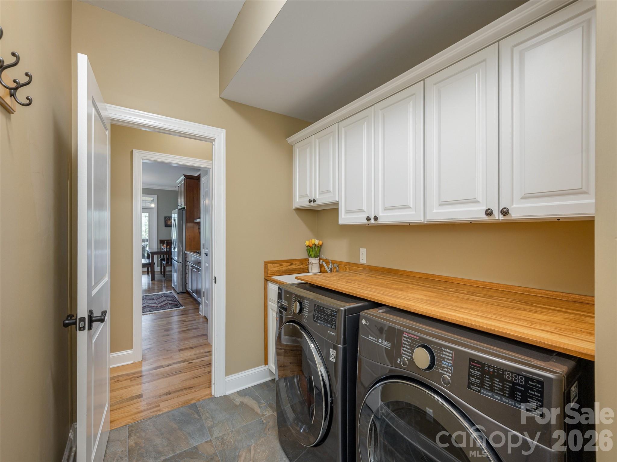 167 Tatham Road — Hendersonville