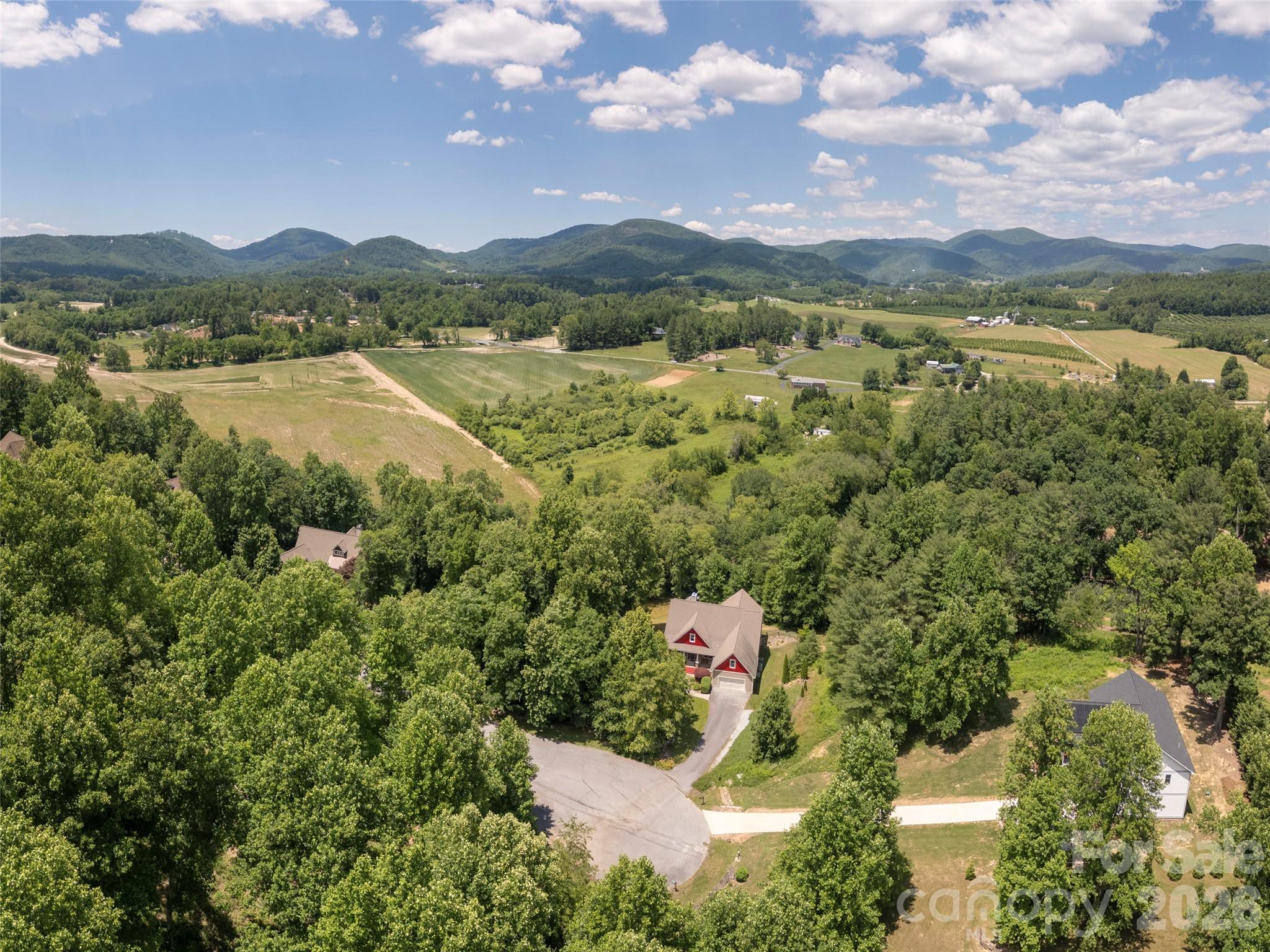 167 Tatham Road — Hendersonville