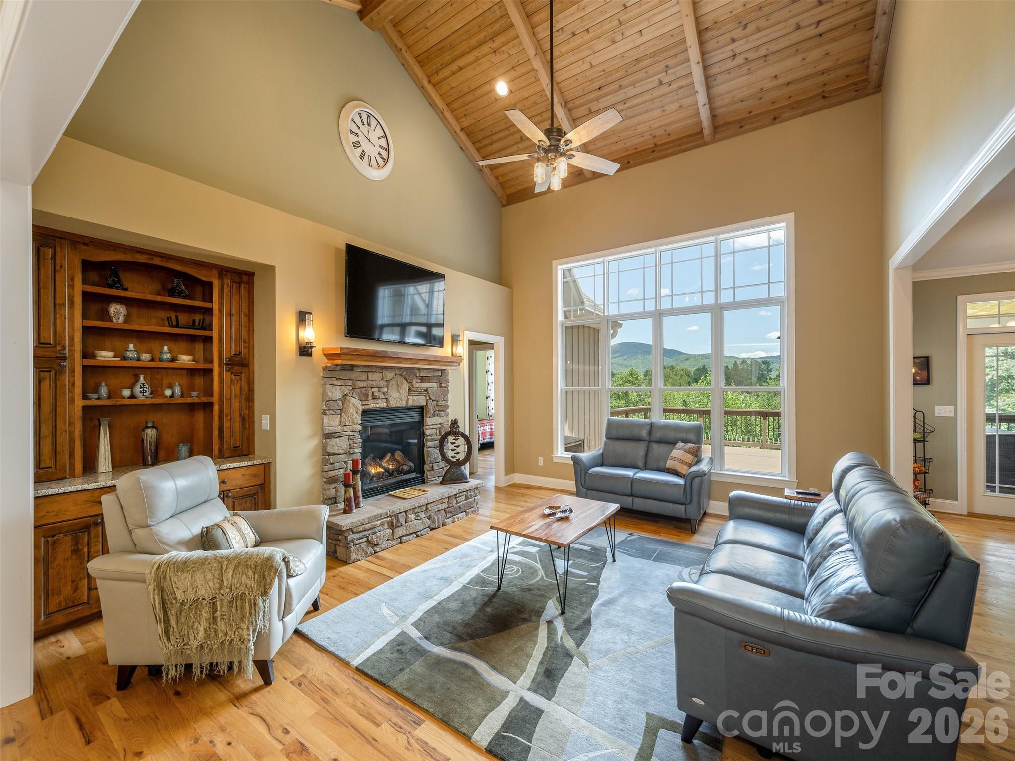 167 Tatham Road — Hendersonville