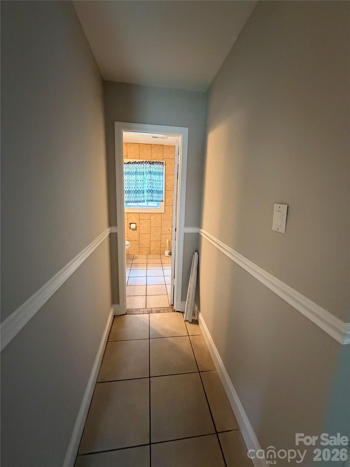 7101 Riding Trail Road — Charlotte