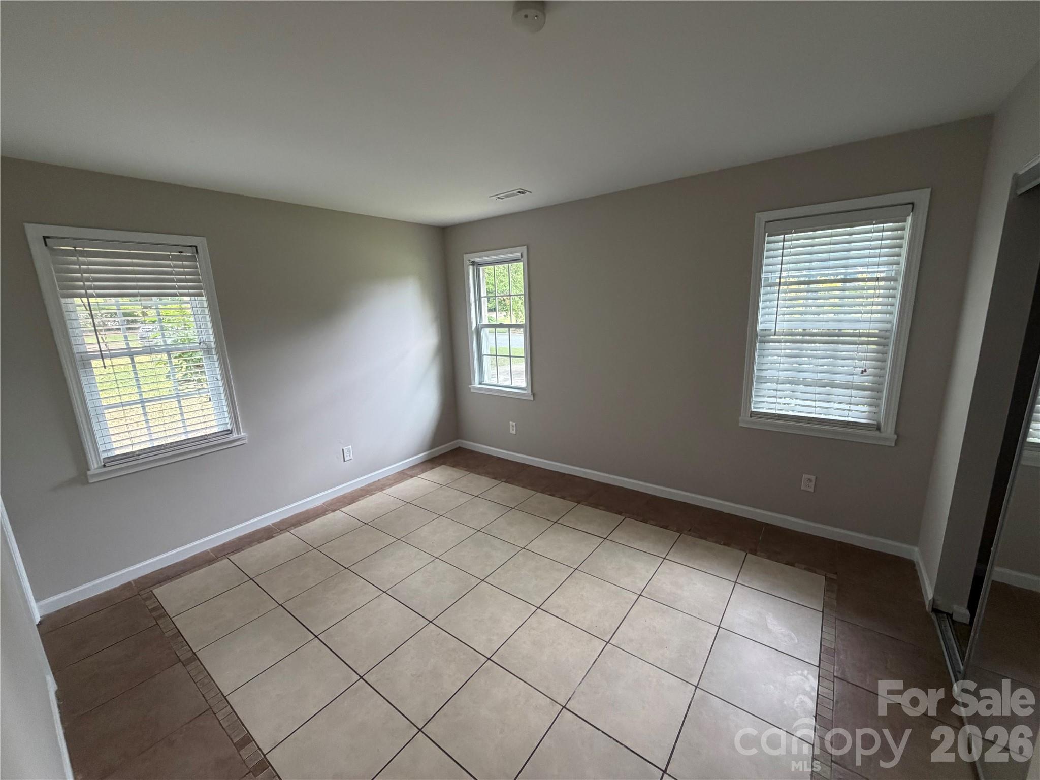 7101 Riding Trail Road — Charlotte
