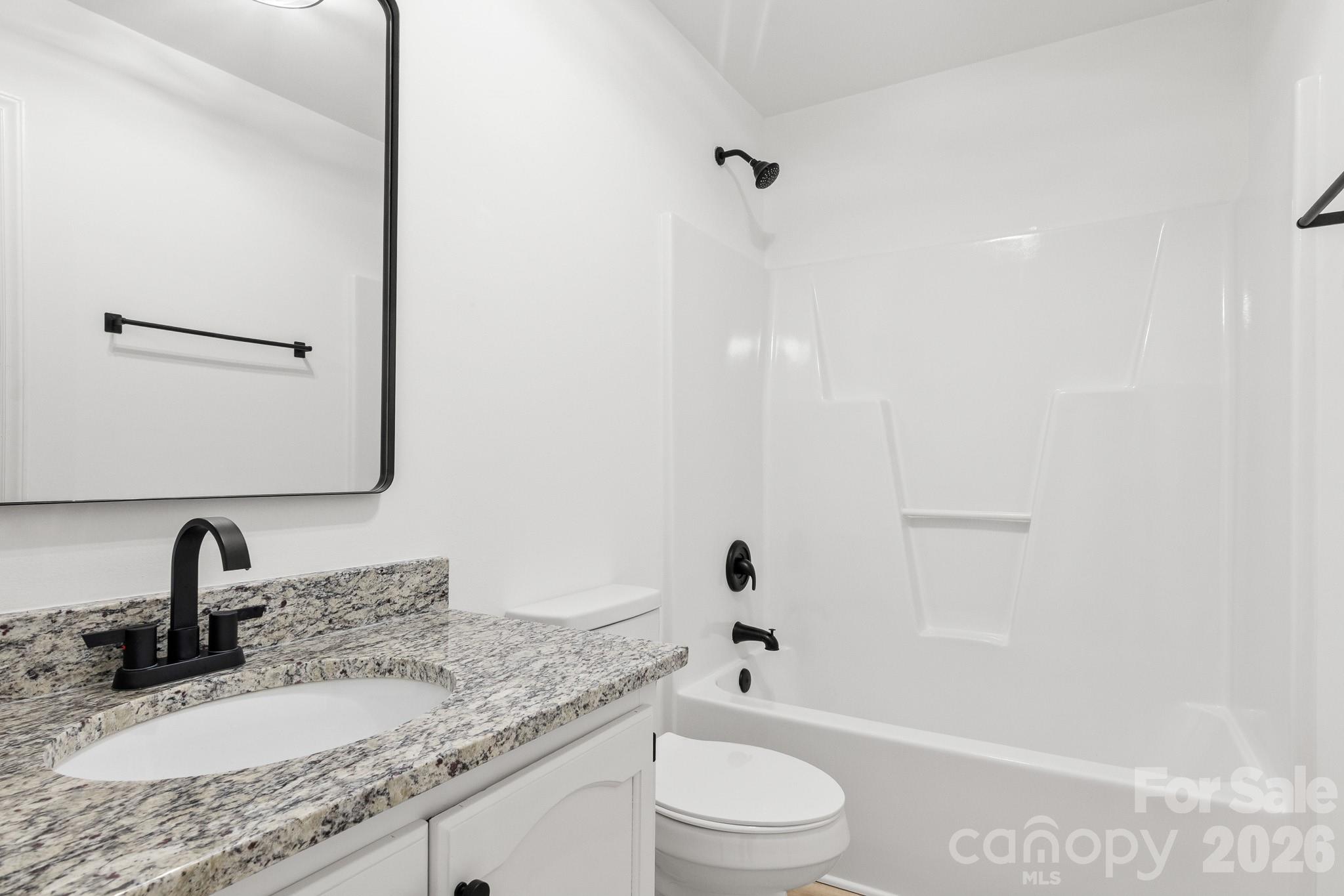2931 Greenleaf Road — Clover