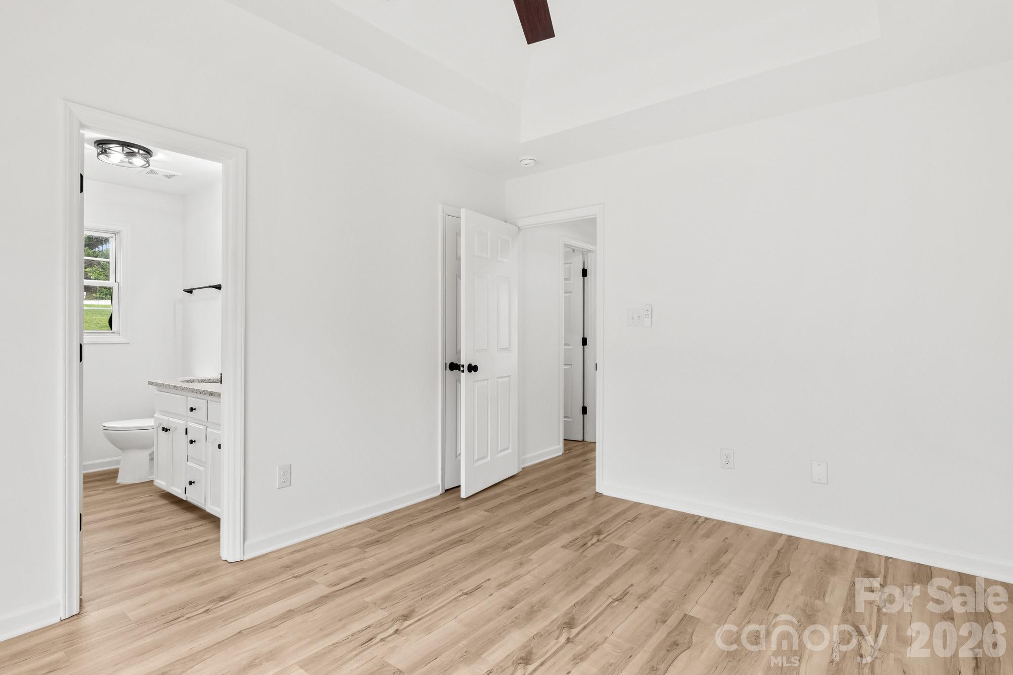 2931 Greenleaf Road — Clover