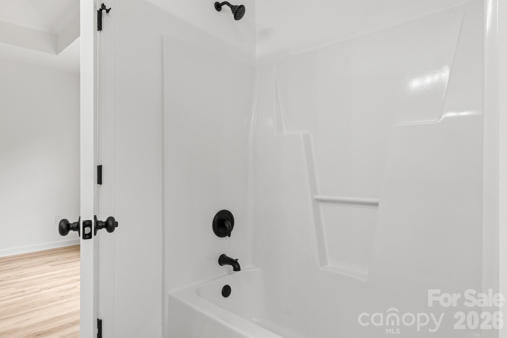 2931 Greenleaf Road — Clover