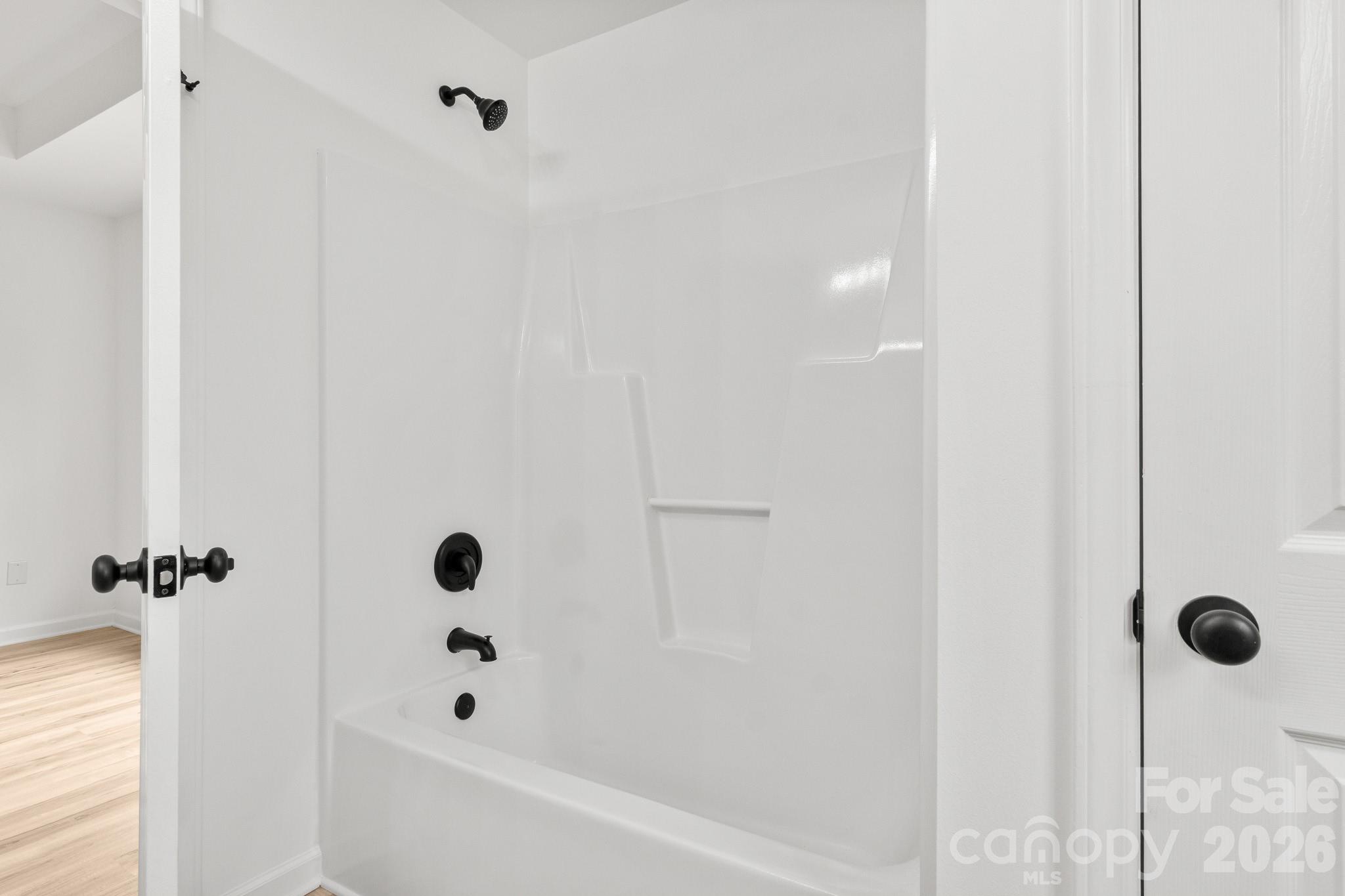 2931 Greenleaf Road — Clover