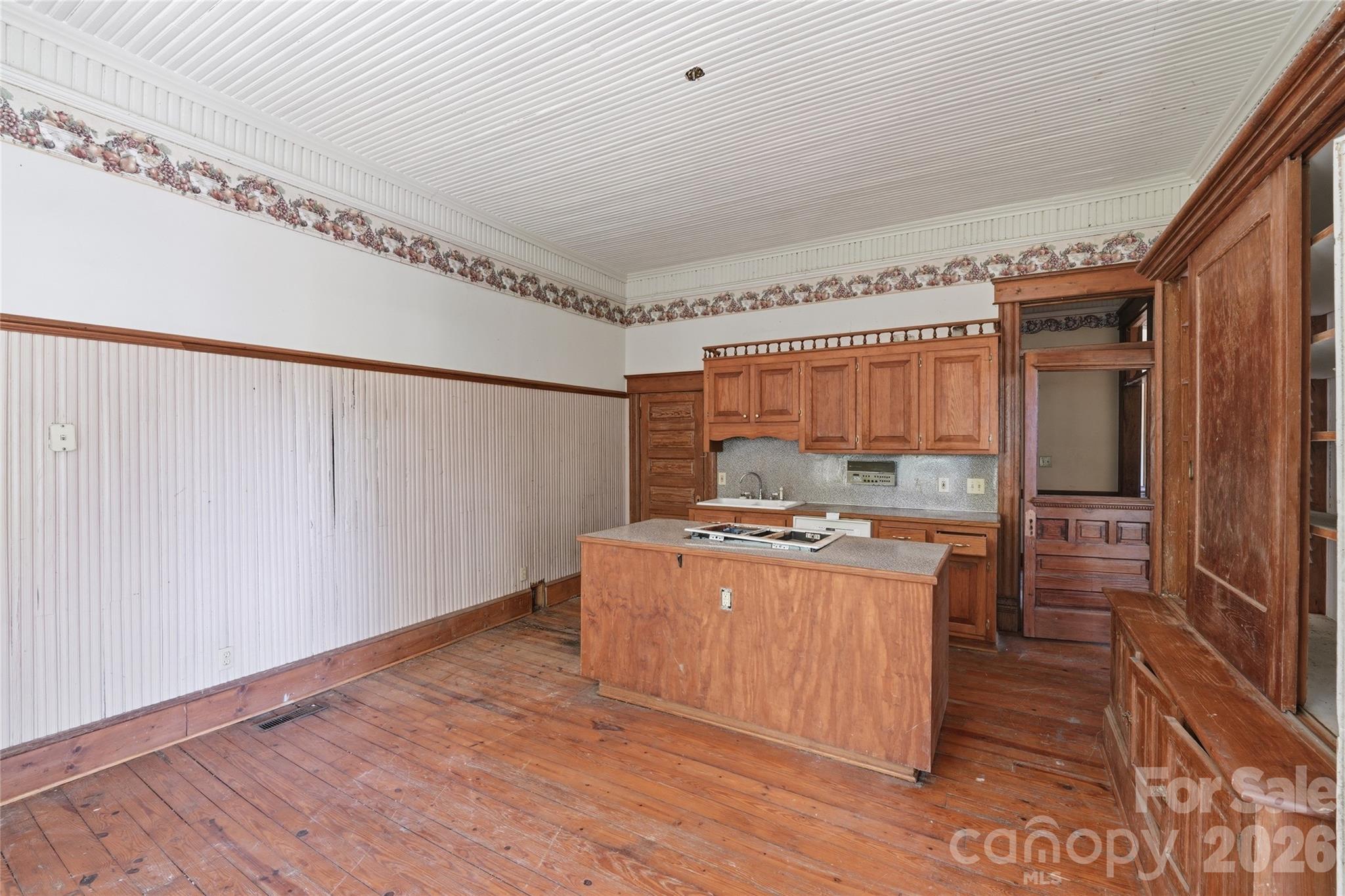 4421 Pageland Highway — Monroe