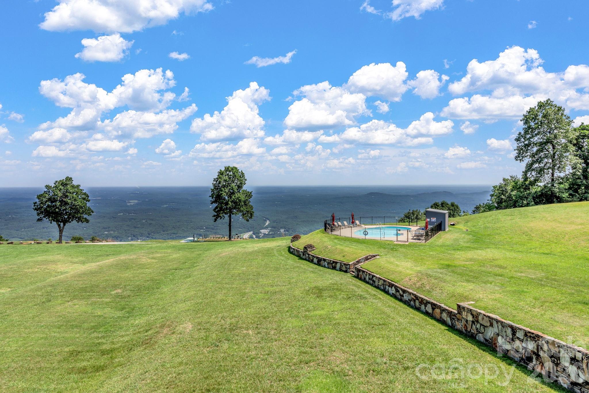 2881 White Oak Mountain Road #B-11 — Columbus