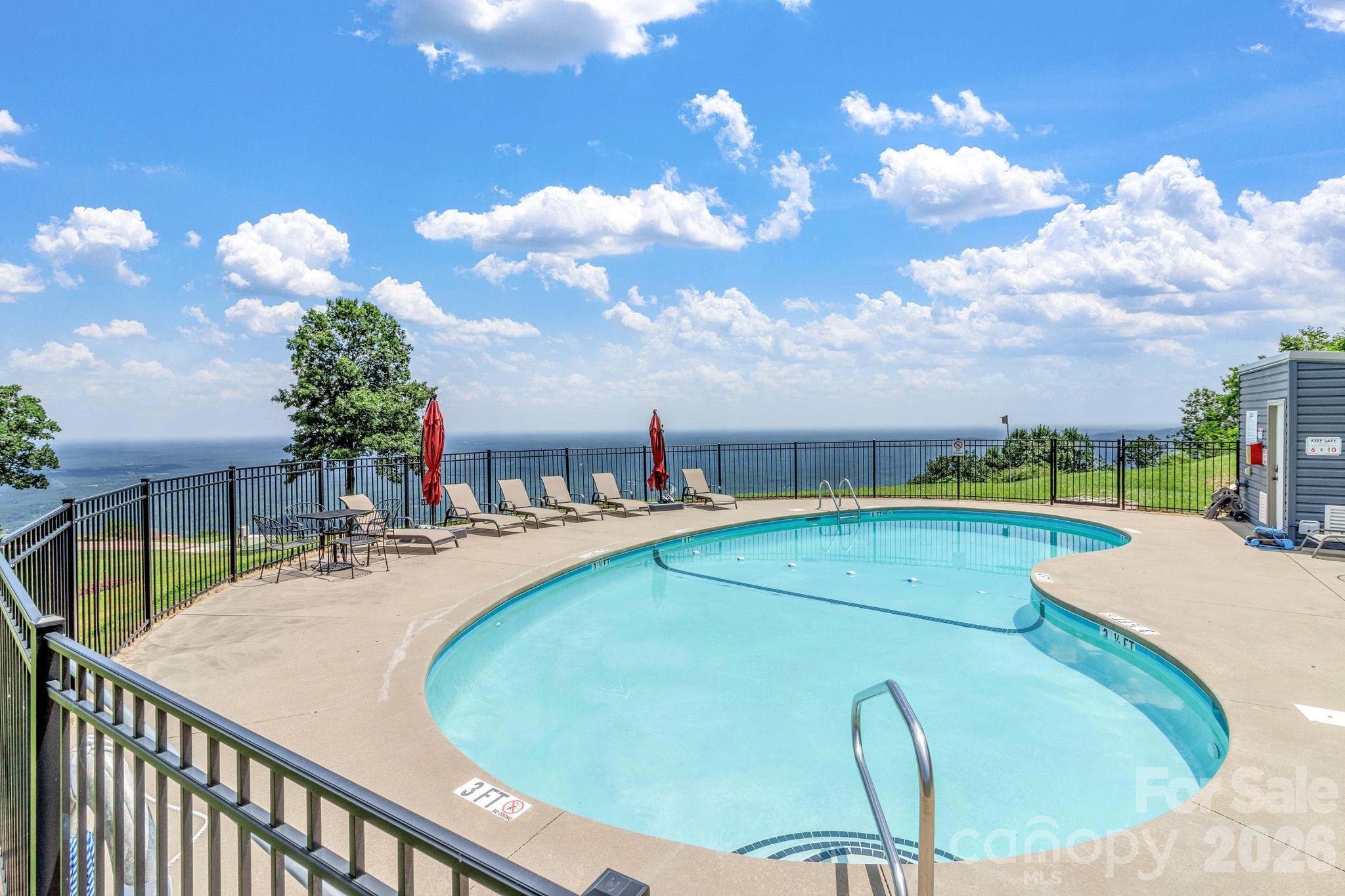 2881 White Oak Mountain Road #B-11 — Columbus