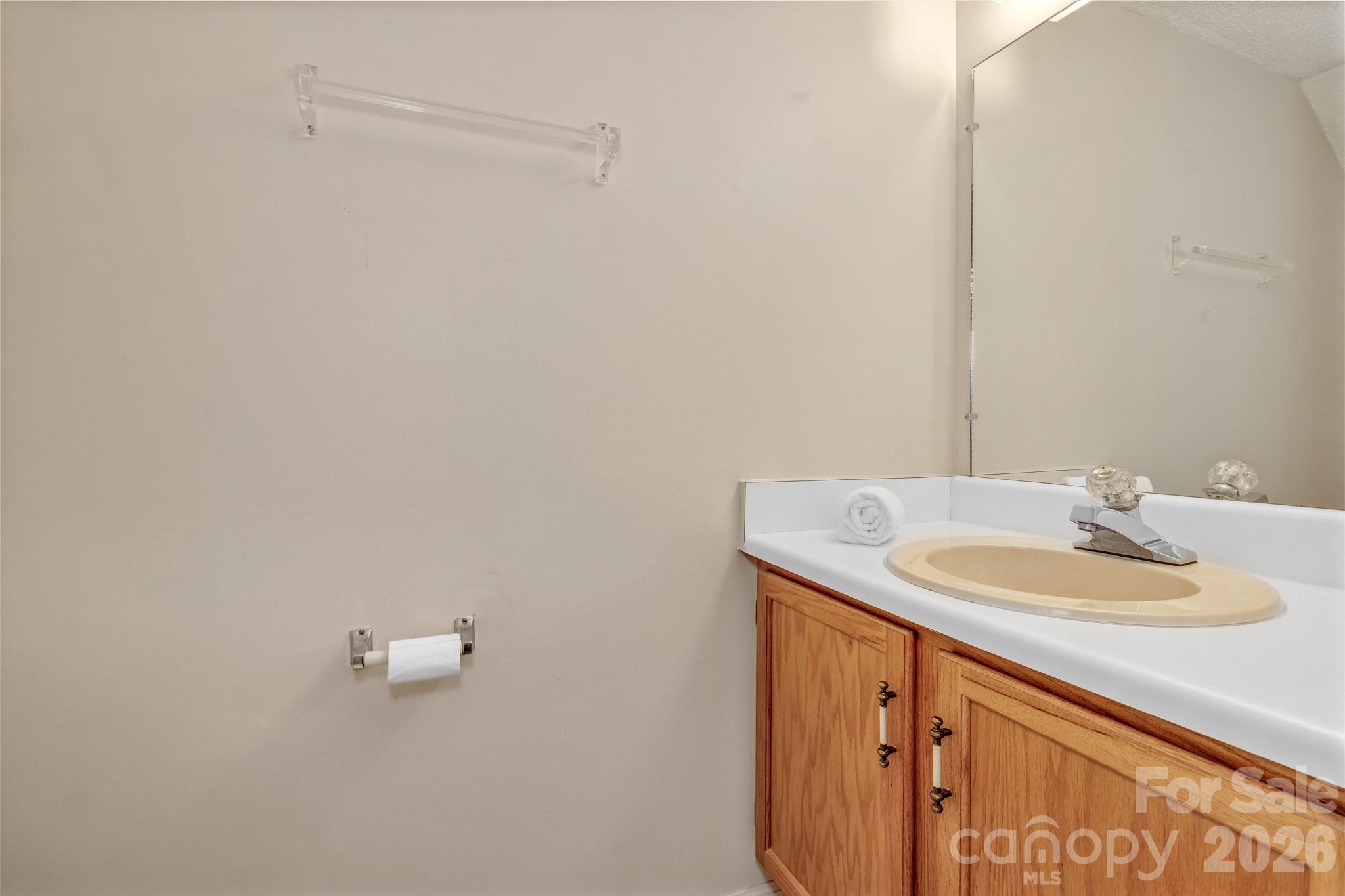 2881 White Oak Mountain Road #B-11 — Columbus
