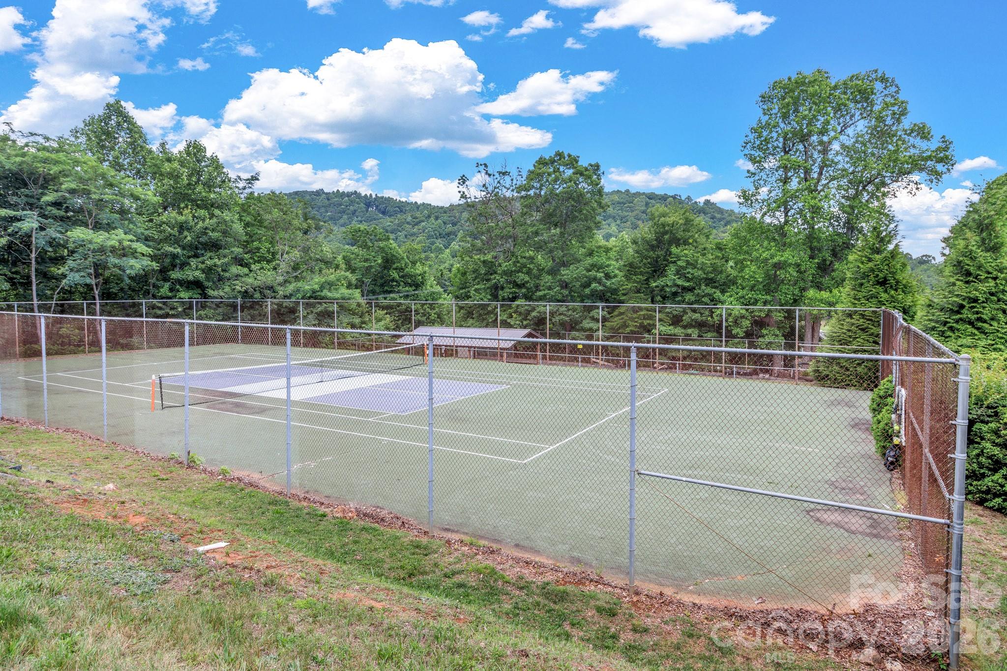 2881 White Oak Mountain Road #B-11 — Columbus