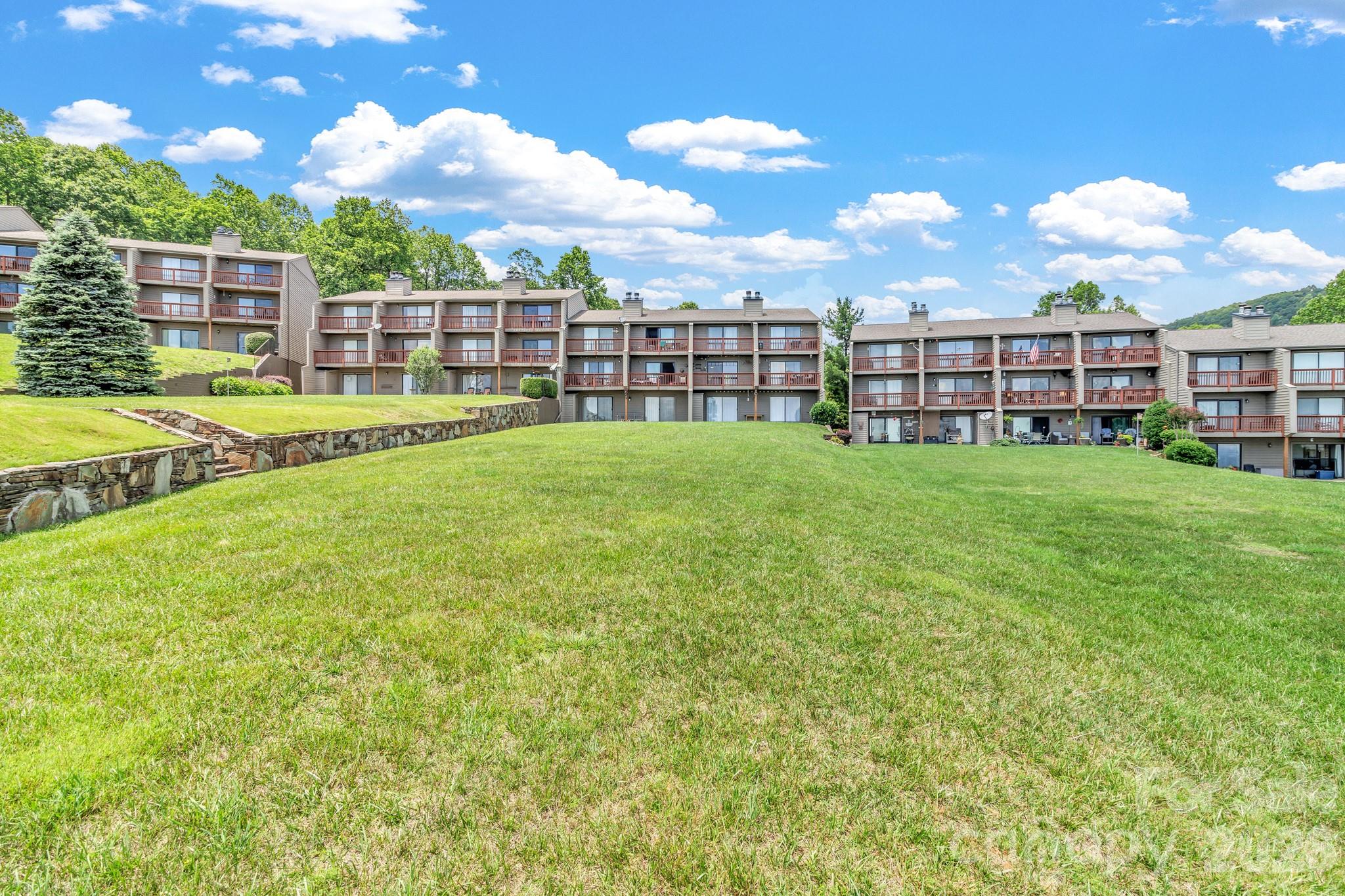 2881 White Oak Mountain Road #B-11 — Columbus