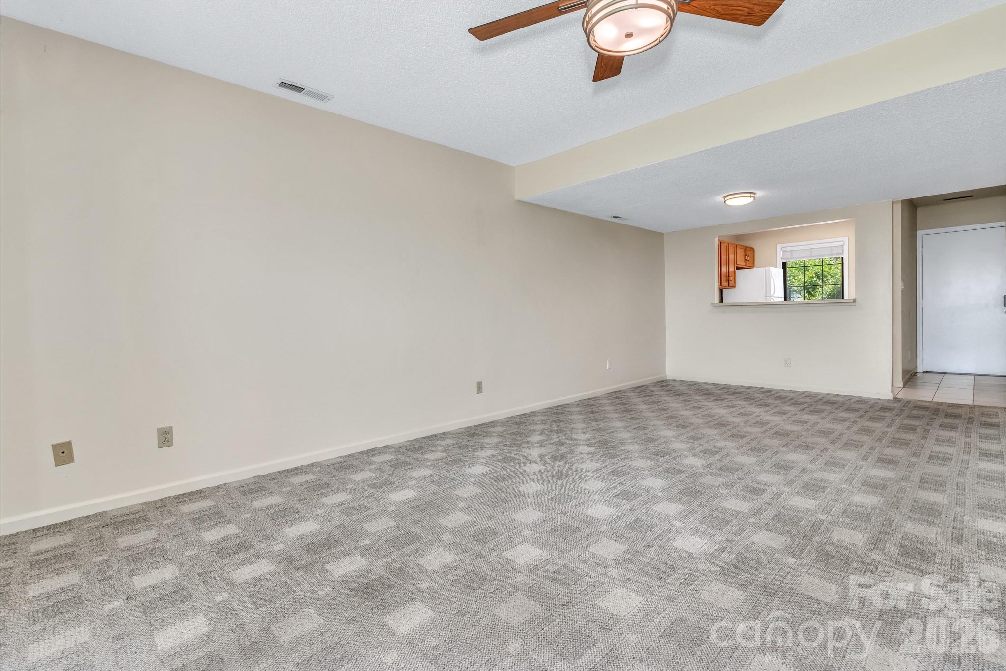 2881 White Oak Mountain Road #B-11 — Columbus