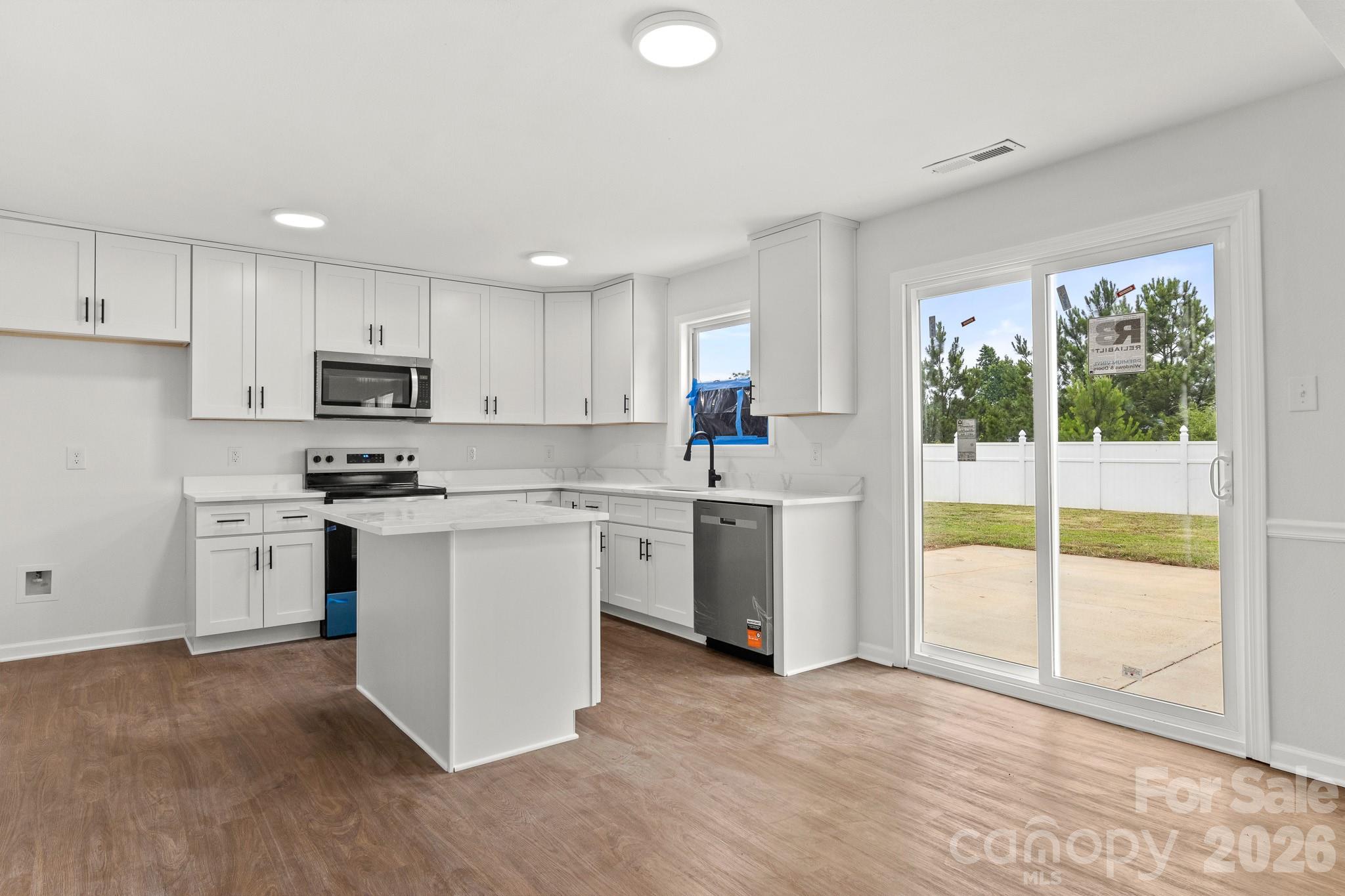 426 Brookhollow Drive — York
