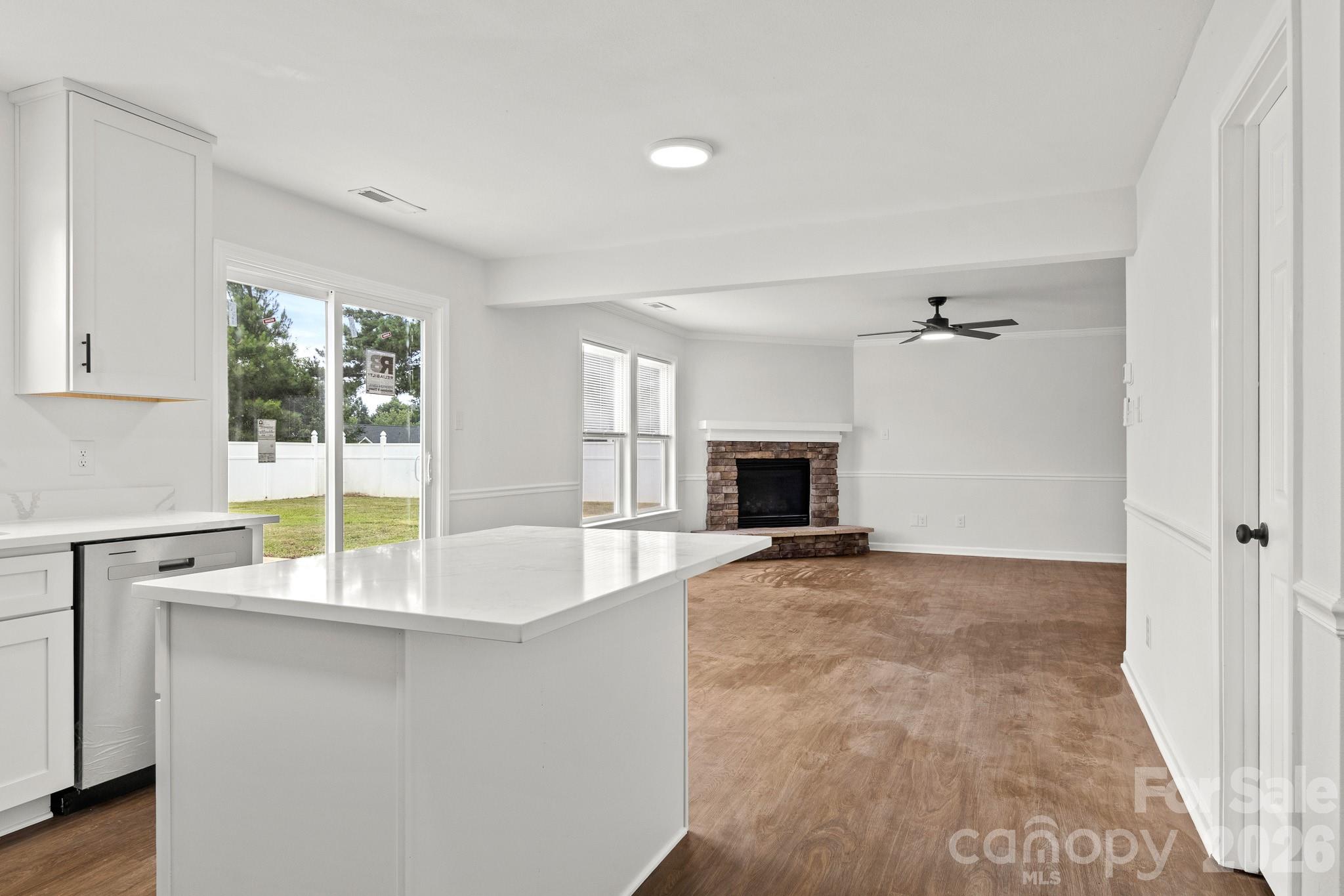 426 Brookhollow Drive — York